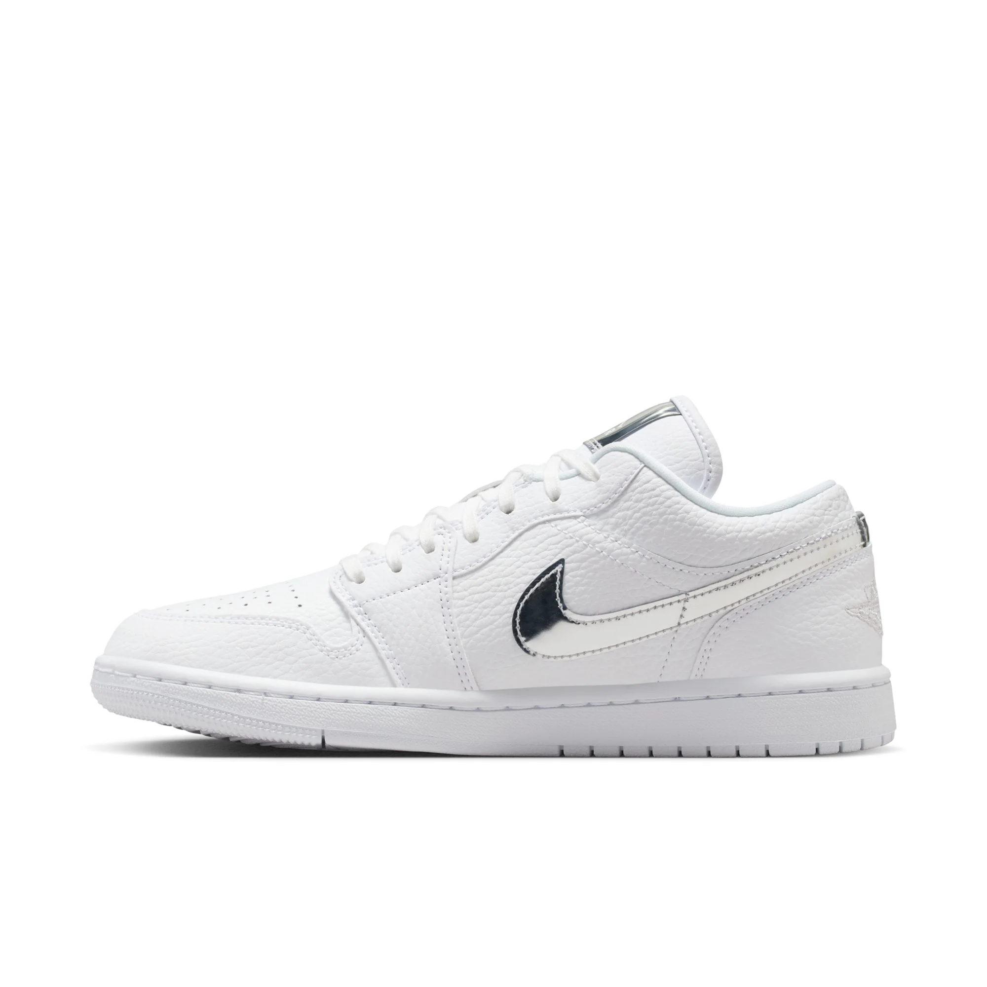 Air Jordan 1 Low SE IQ9381-100 - Image 5