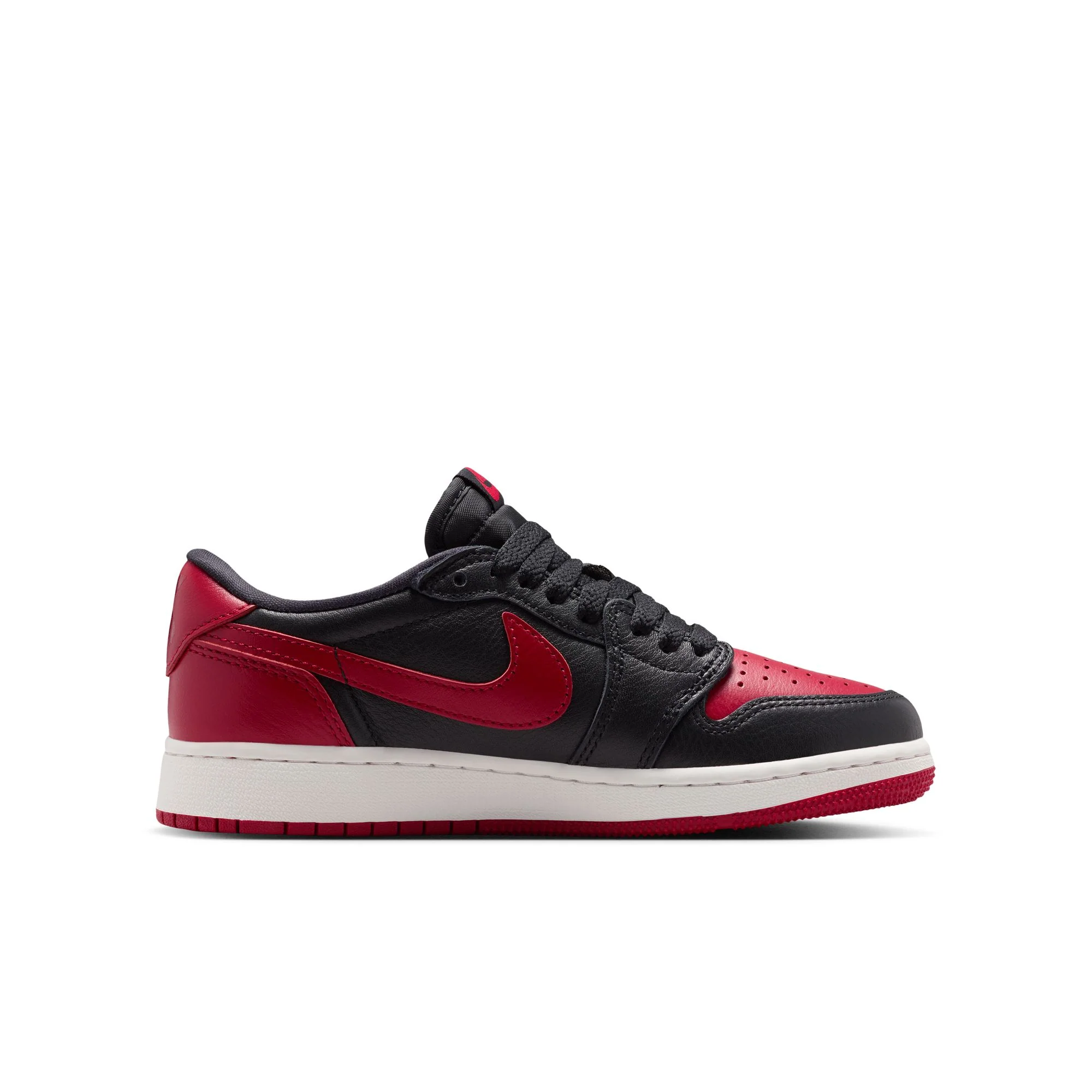 Air Jordan 1 Retro Low OG IW6277-001 - Image 9