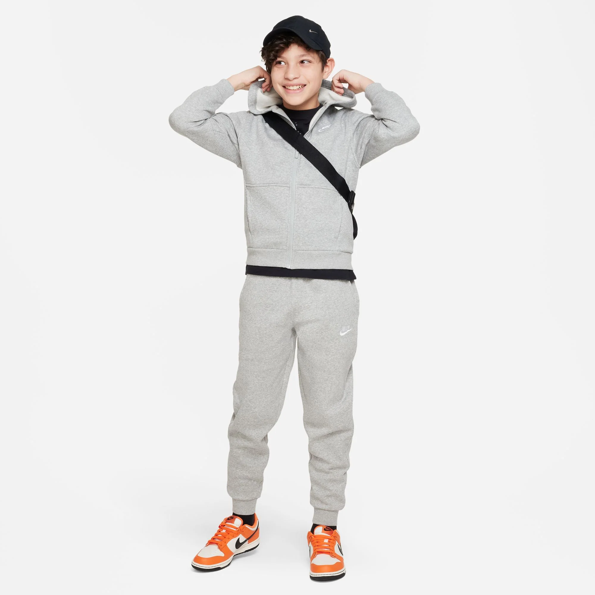 Y Nike Sportswear Club Fleece FD3008-063 - Image 10