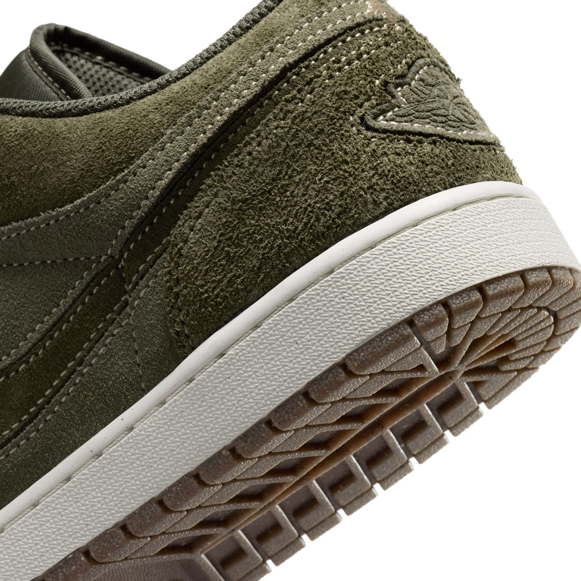 M Air Jordan 1 Low SE Craft FQ3055-300 - Image 11