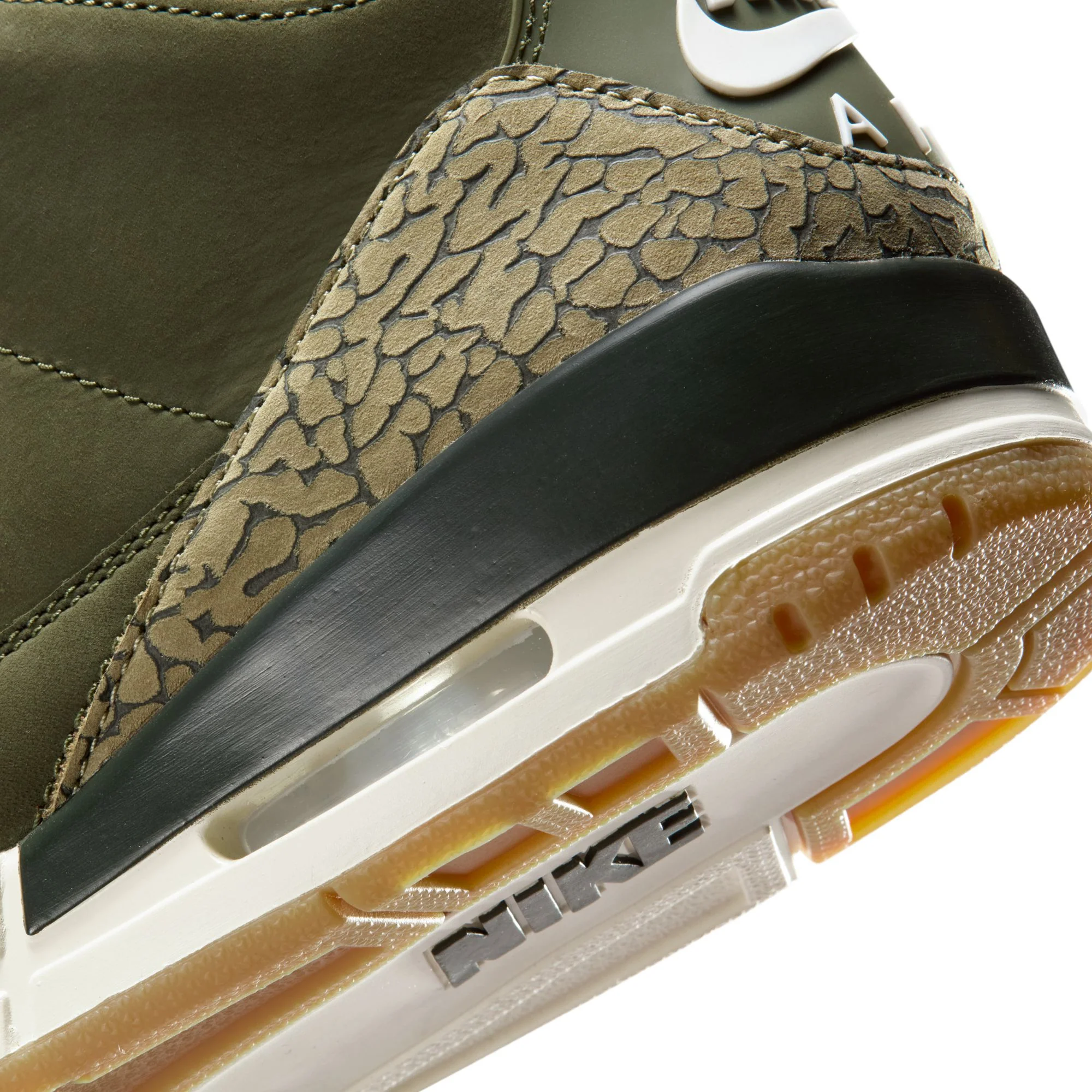 M Air Jordan 3 Retro DN3707-202 - Image 10