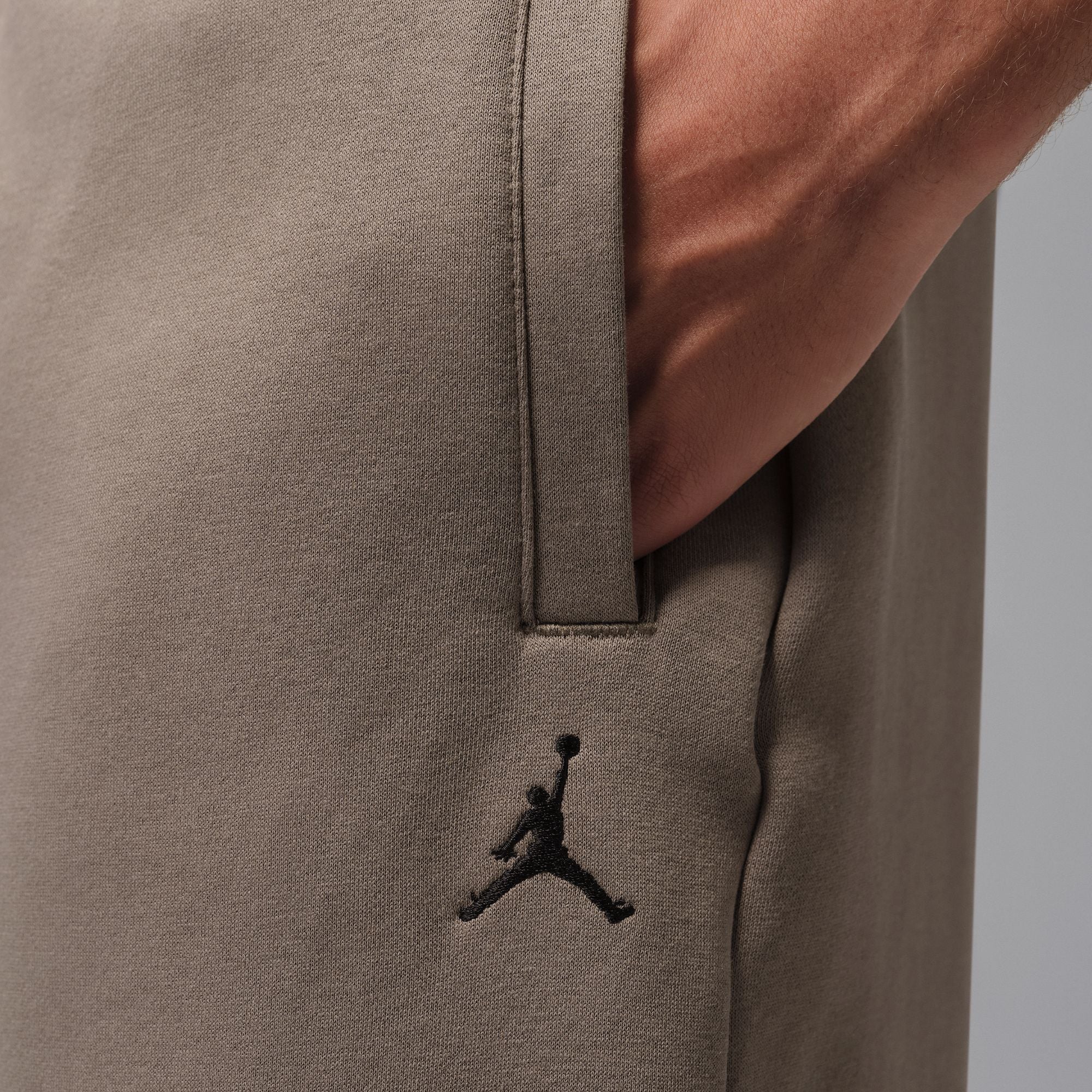 M Jordan Brooklyn Fleece IB7238-040 - Image 5