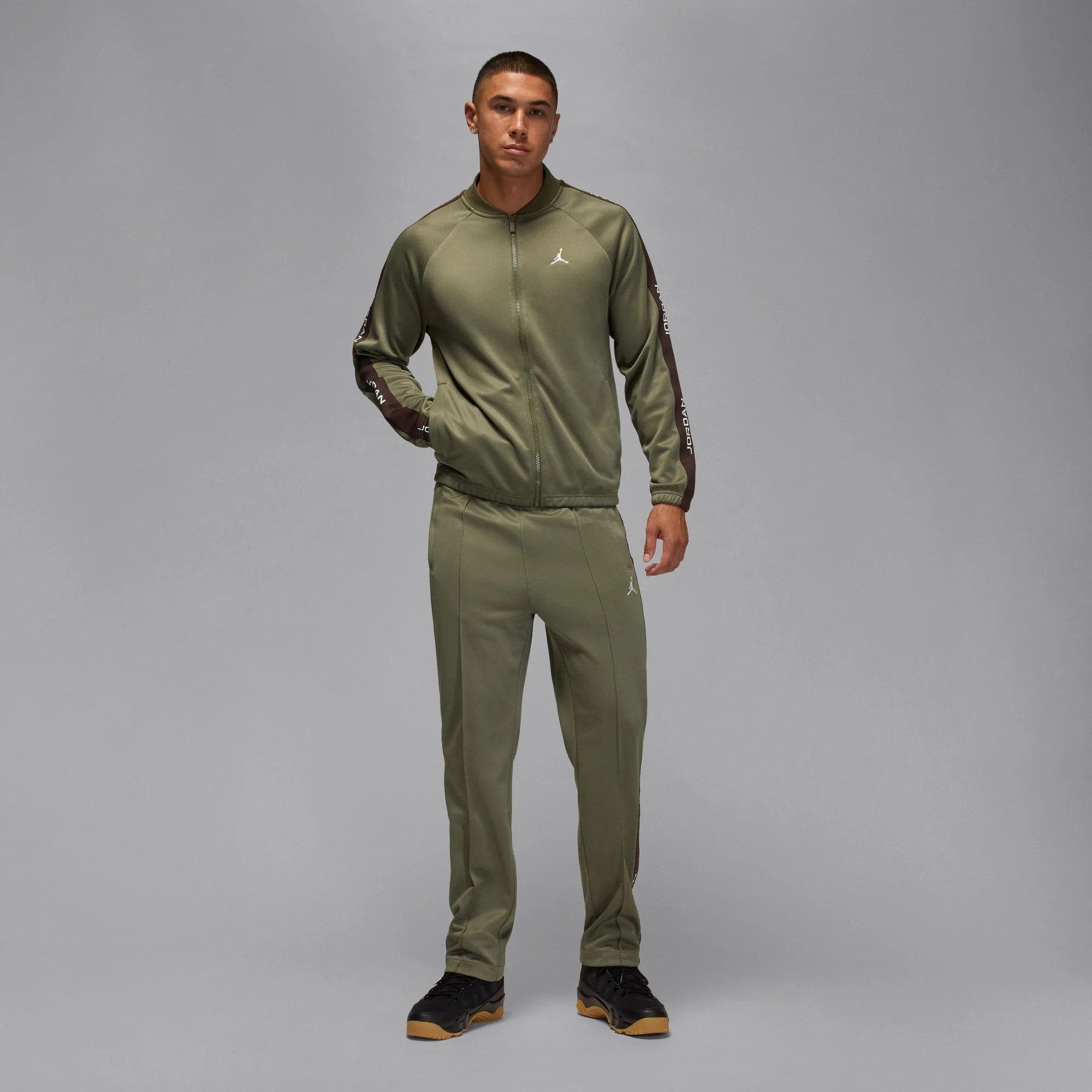 M Jordan Essentials HF9339-222 - Image 7