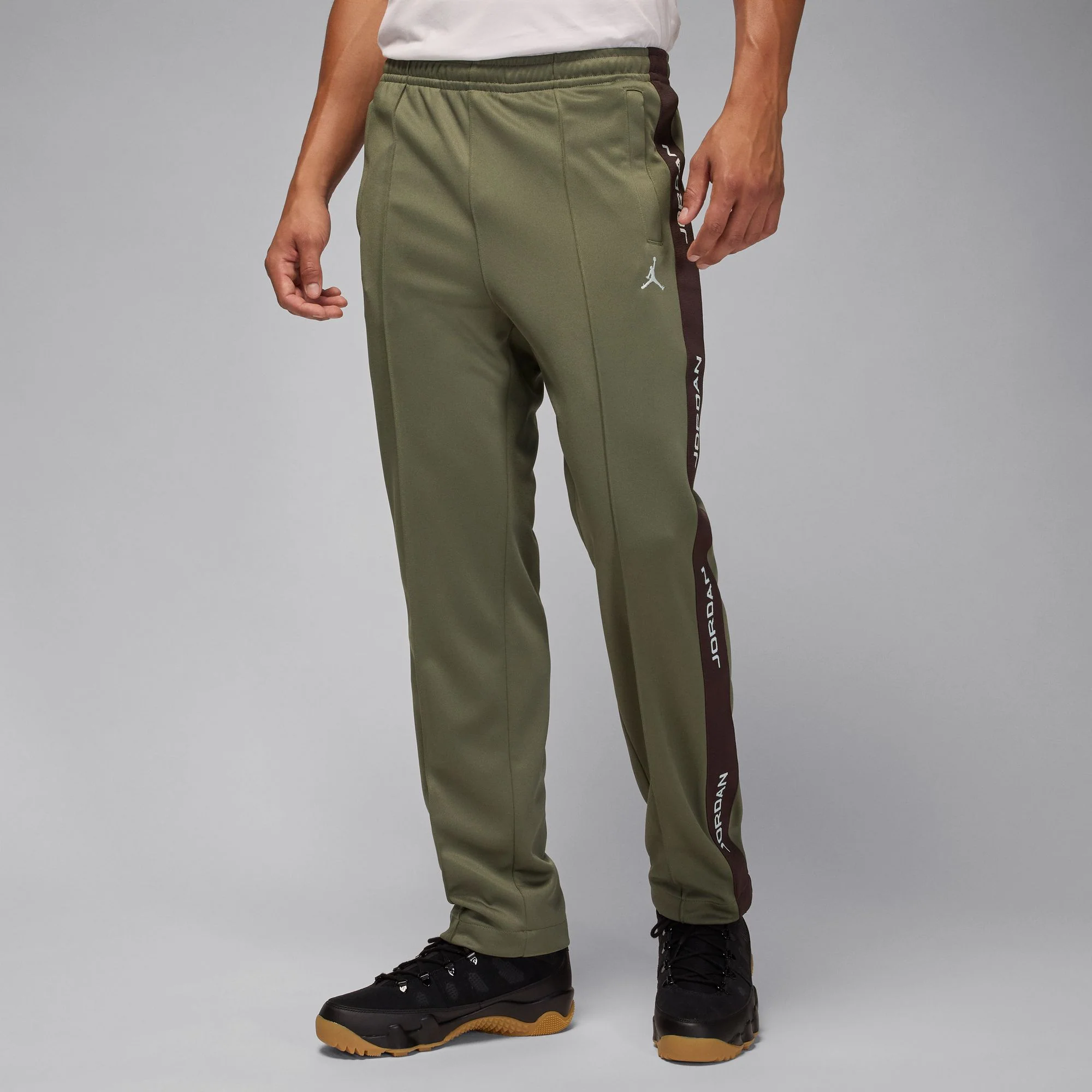 M Jordan Essentials HF9341-222