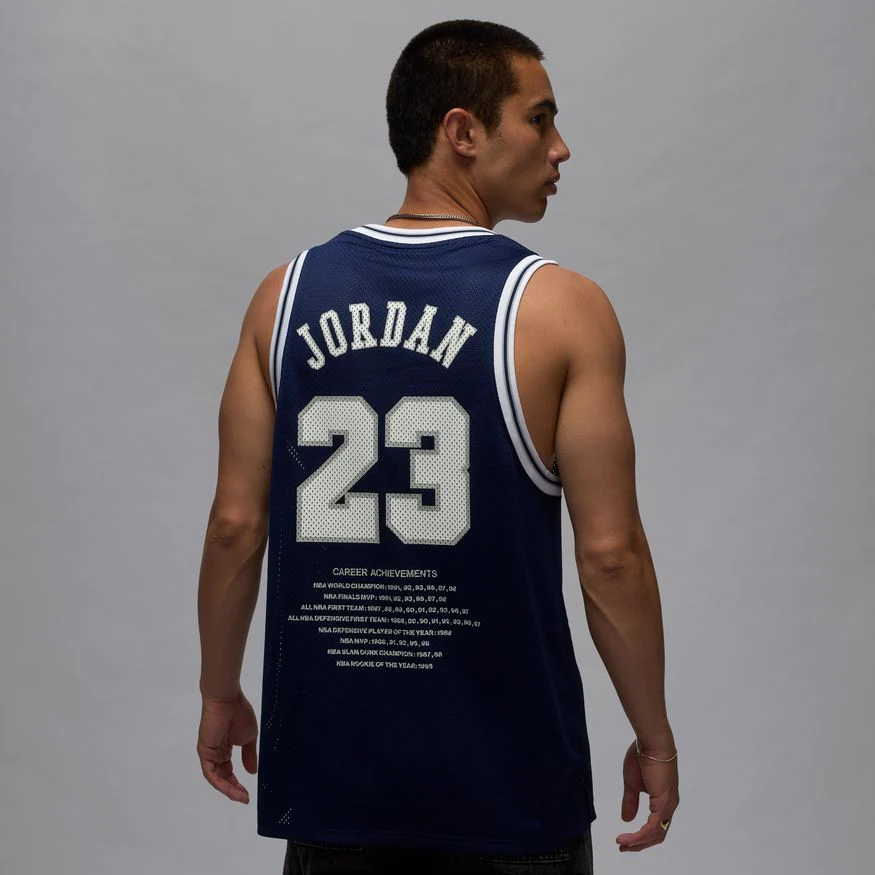 M Jordan Essentials HF9375-410 - Image 2