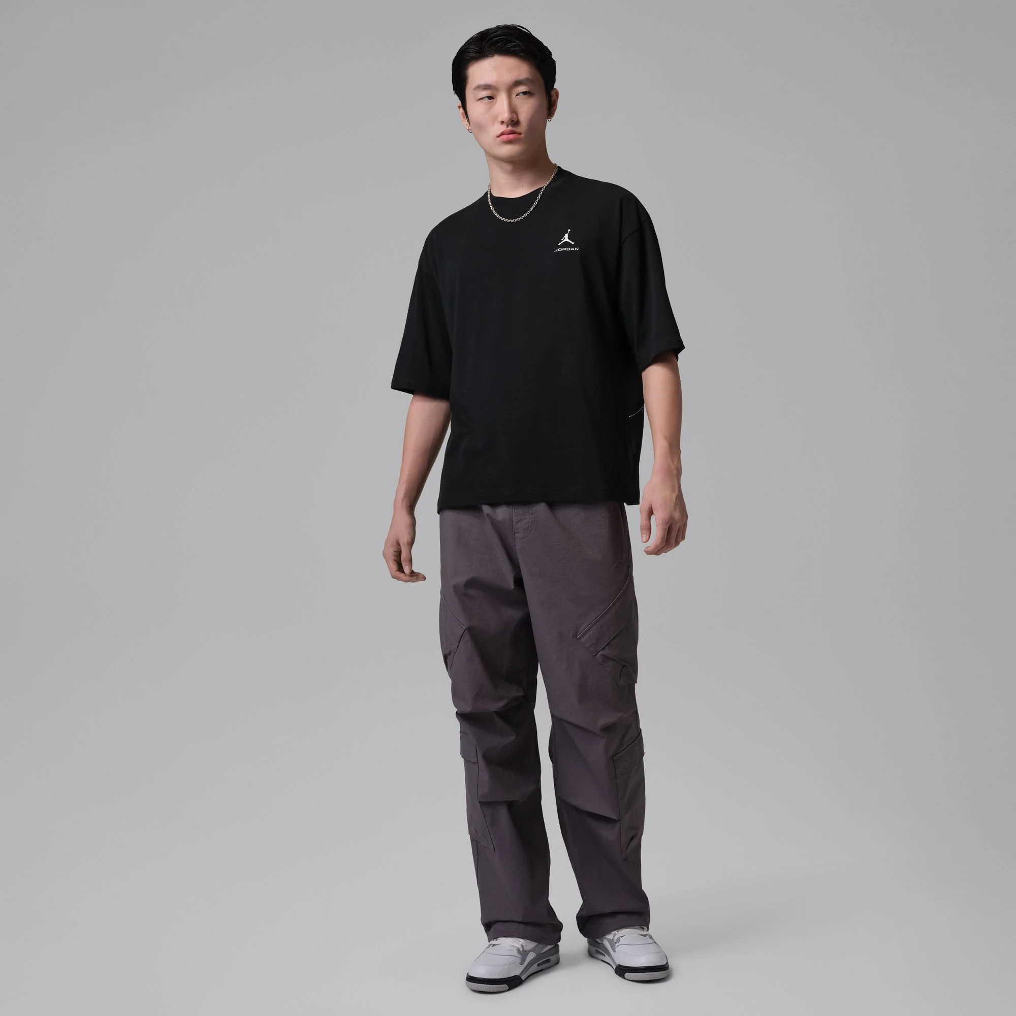M Jordan IQ2151-010 - Image 6