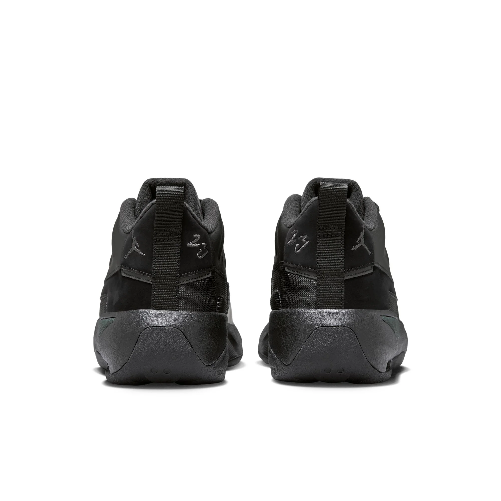 M Jordan Max Aura 7 HQ2091-001 - Image 3