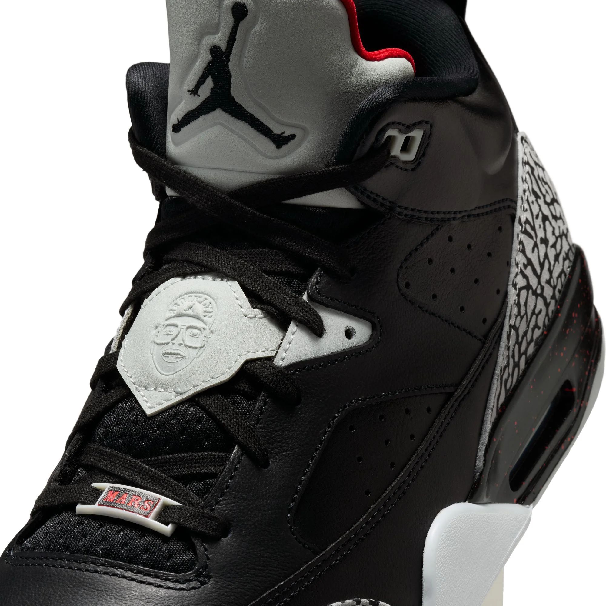 M Jordan Son of Mars Low 580603-002 - Image 9