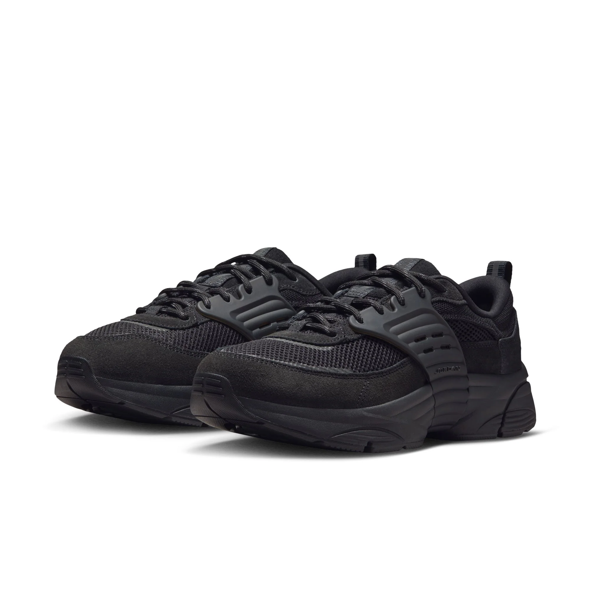 M Jordan Trunner IB3722-003