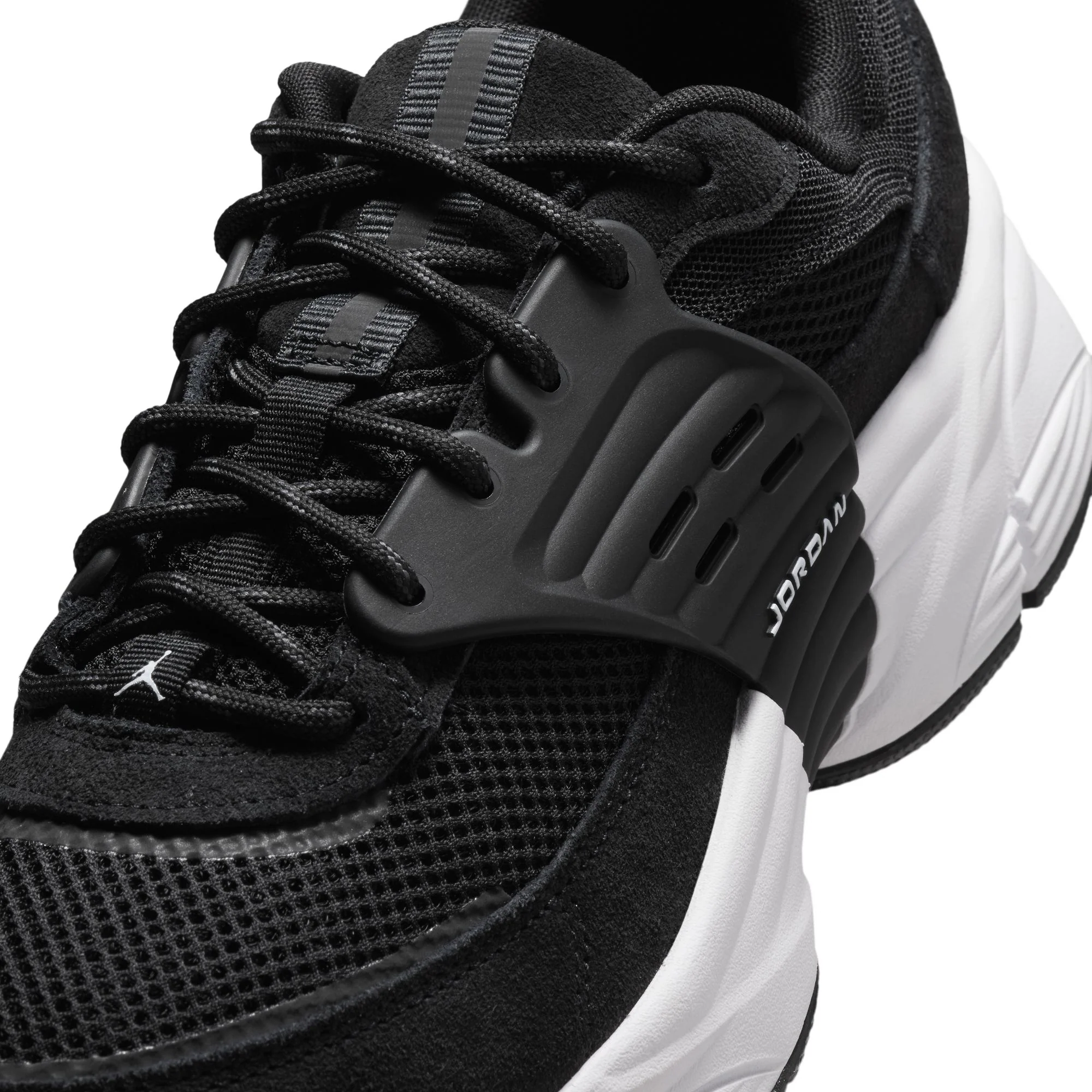 M Jordan Trunner O/S IB3722-008 - Image 10