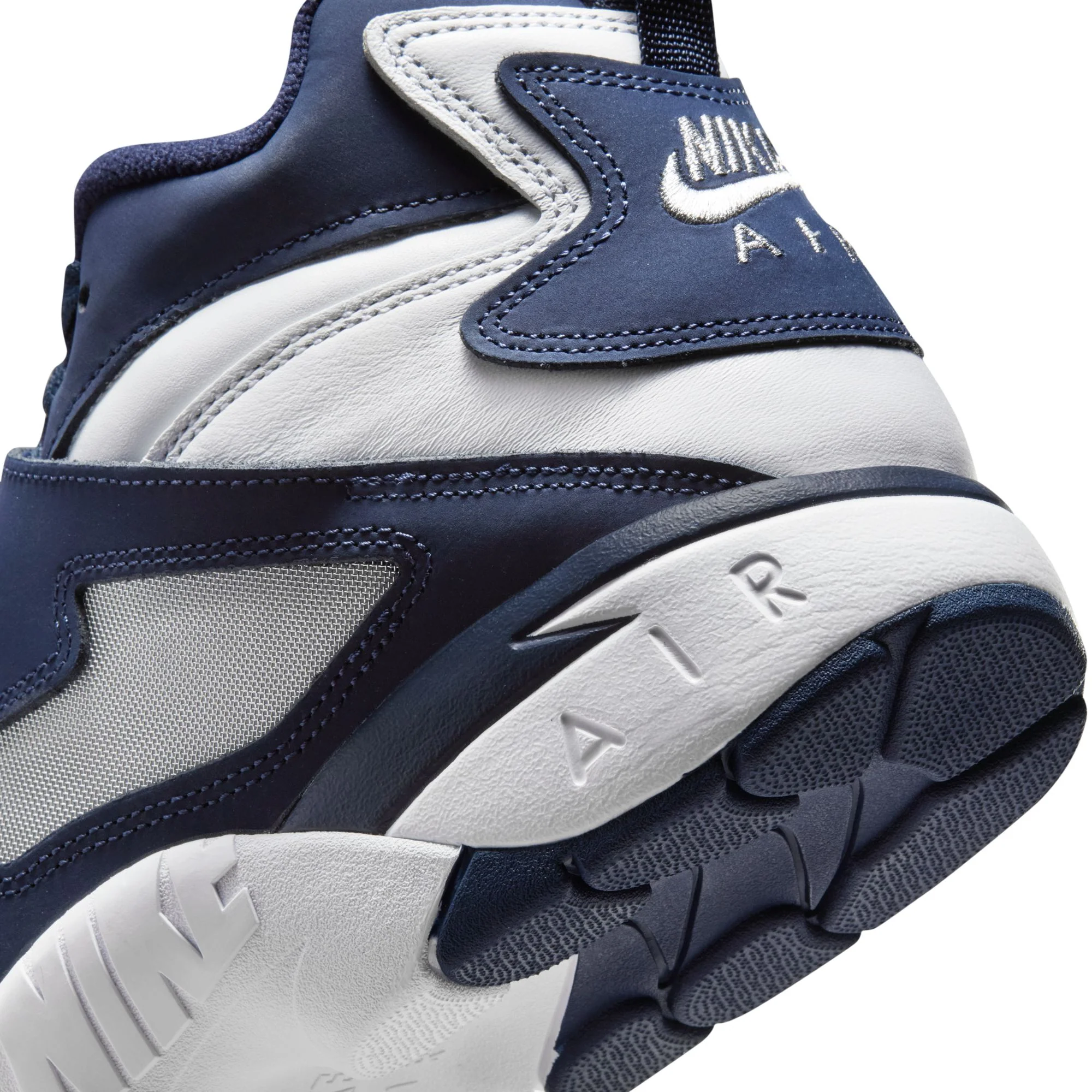 M Nike Air Diamond Turf FZ8224-101 - Image 10