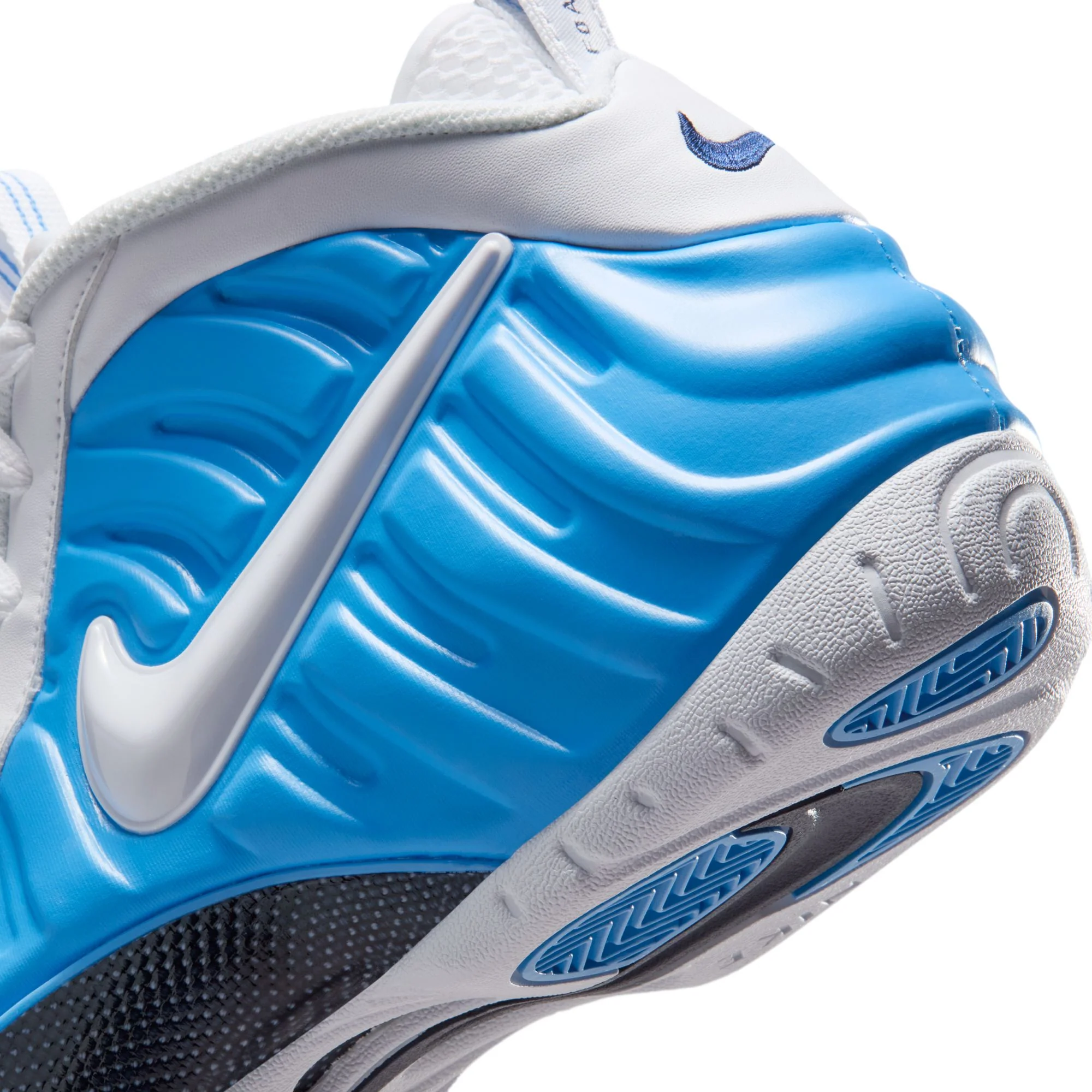 M Nike Air Foamposite Pro HF0794-400 - Image 10