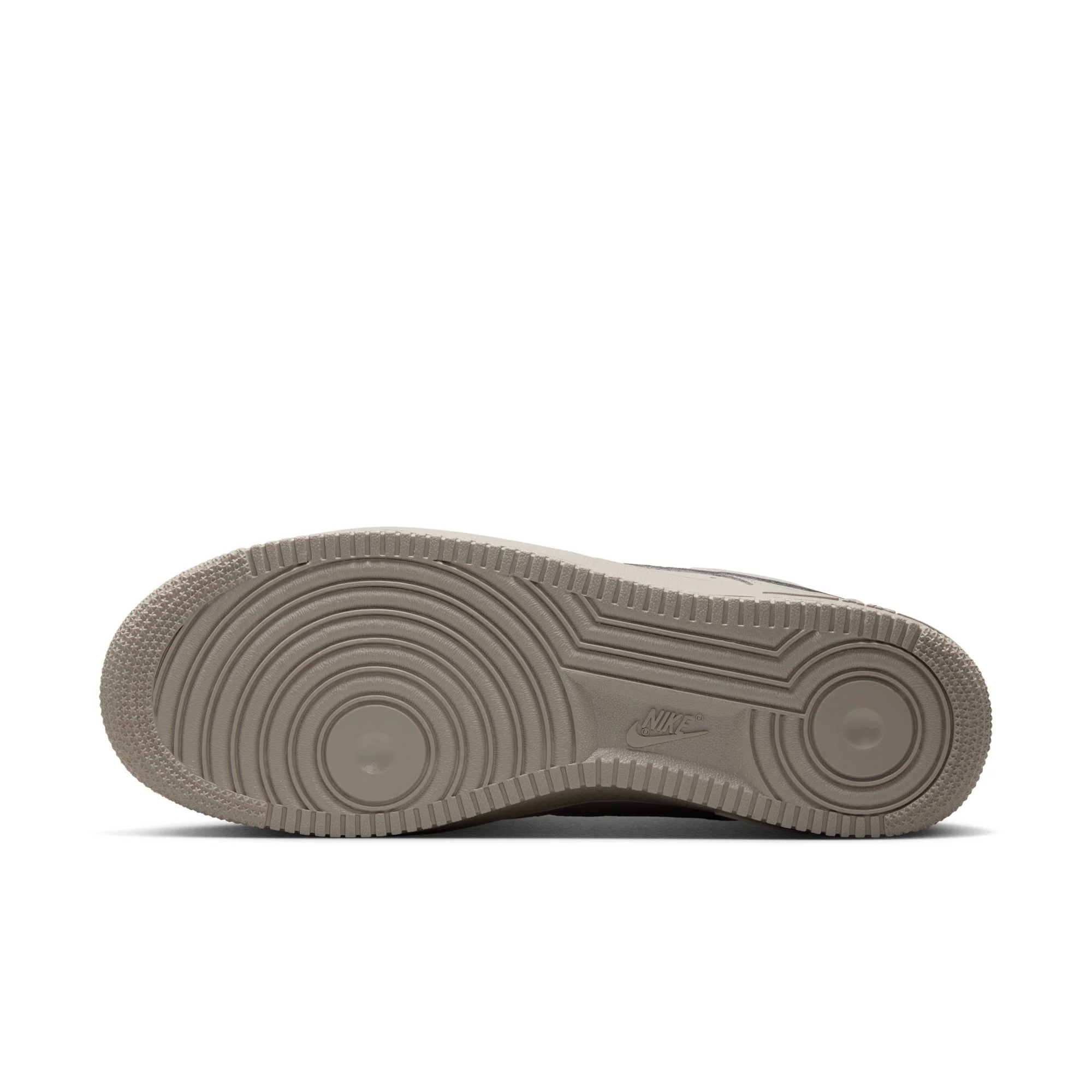 M Nike Air Force 1 '07 IH1698-001 - Image 9