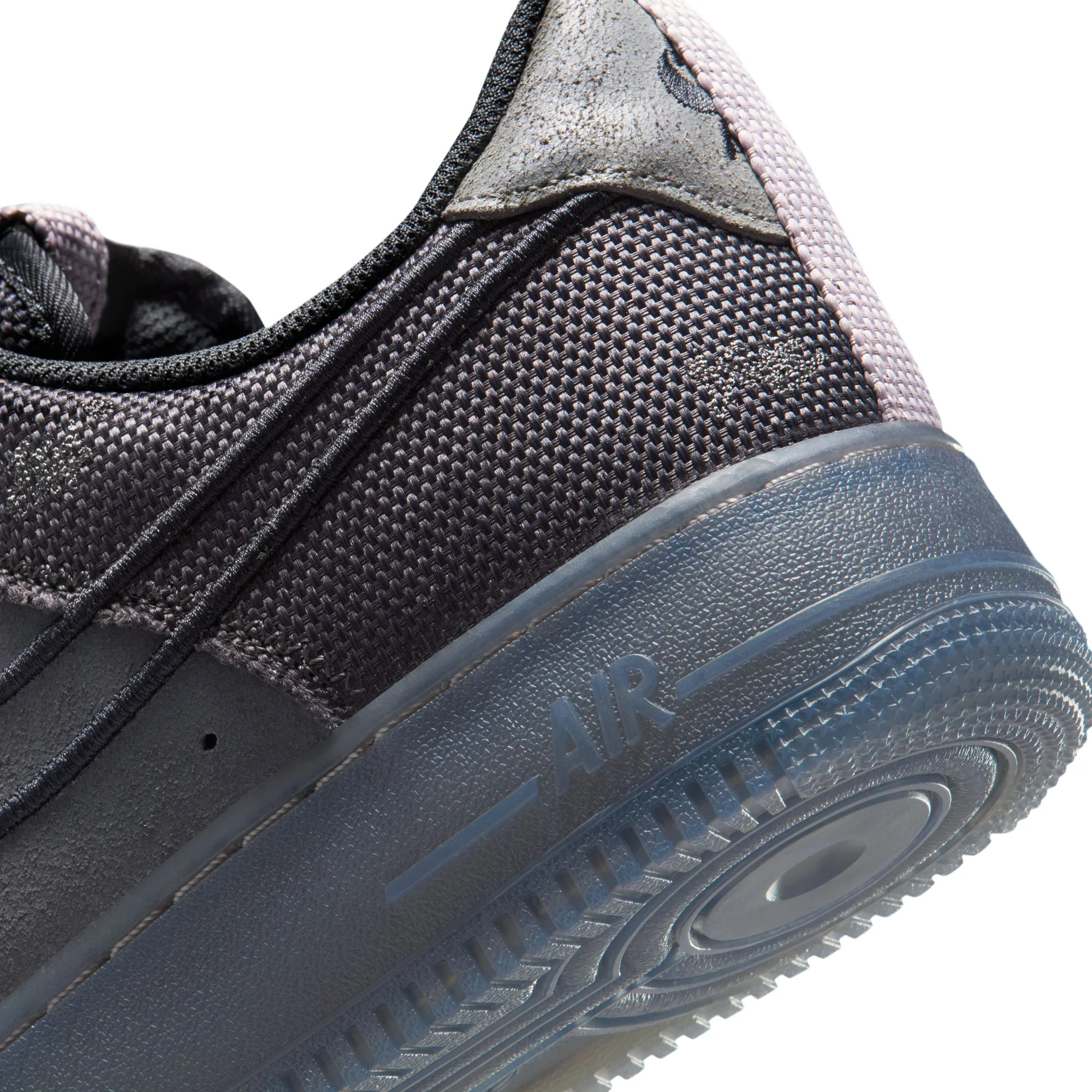 M Nike Air Force 1 '07 IQ0614-060 - Image 10