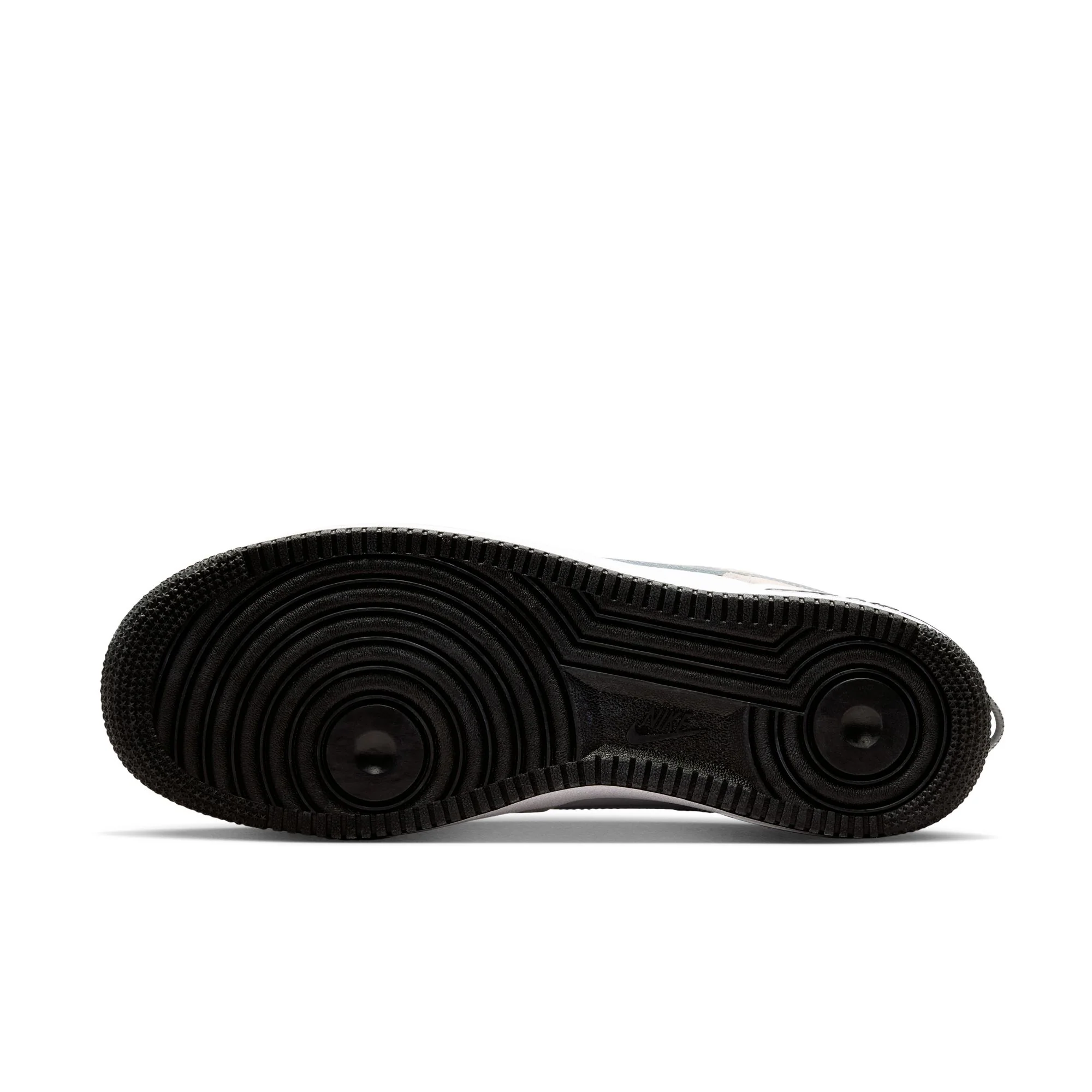 M Nike Air Force 1 '07 LV8 IR2007-100 - Image 8
