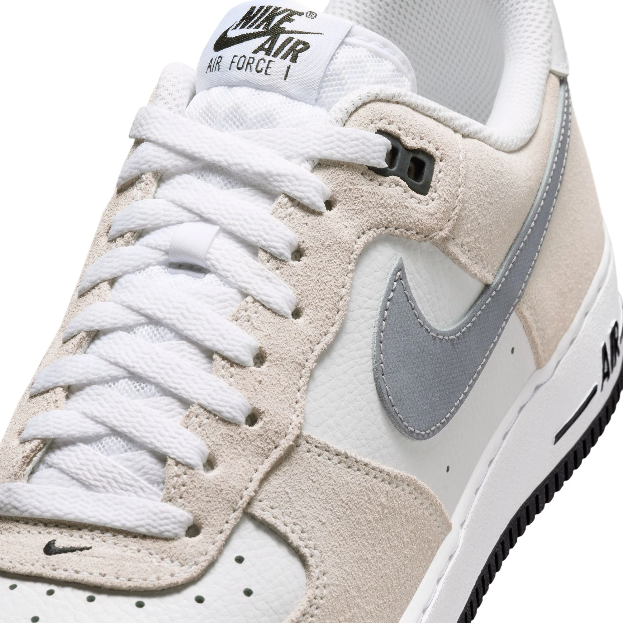 M Nike Air Force 1 '07 LV8 IR2007-100 - Image 9