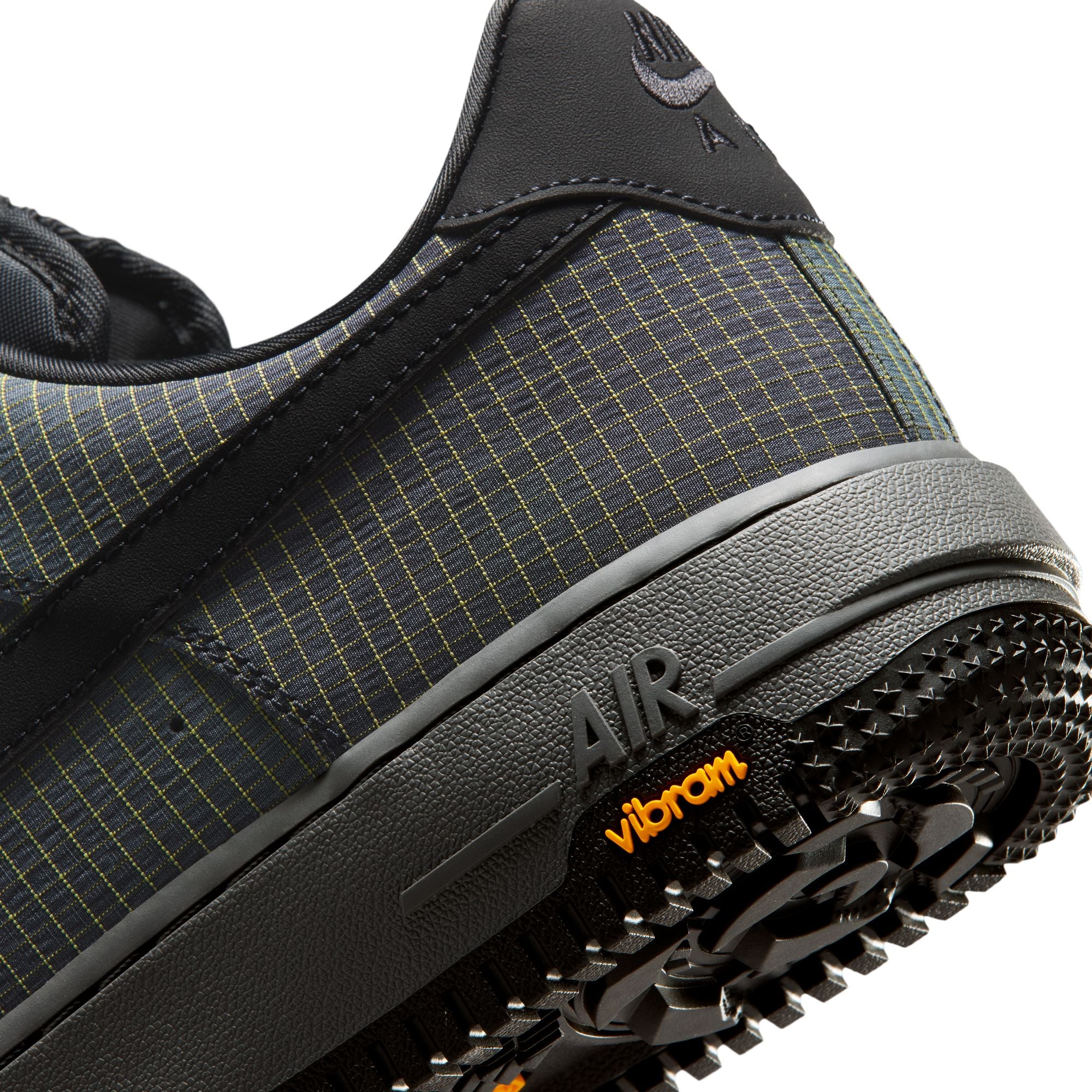 M Nike Air Force 1 '07 LX Vibram IH1943-001 - Image 10
