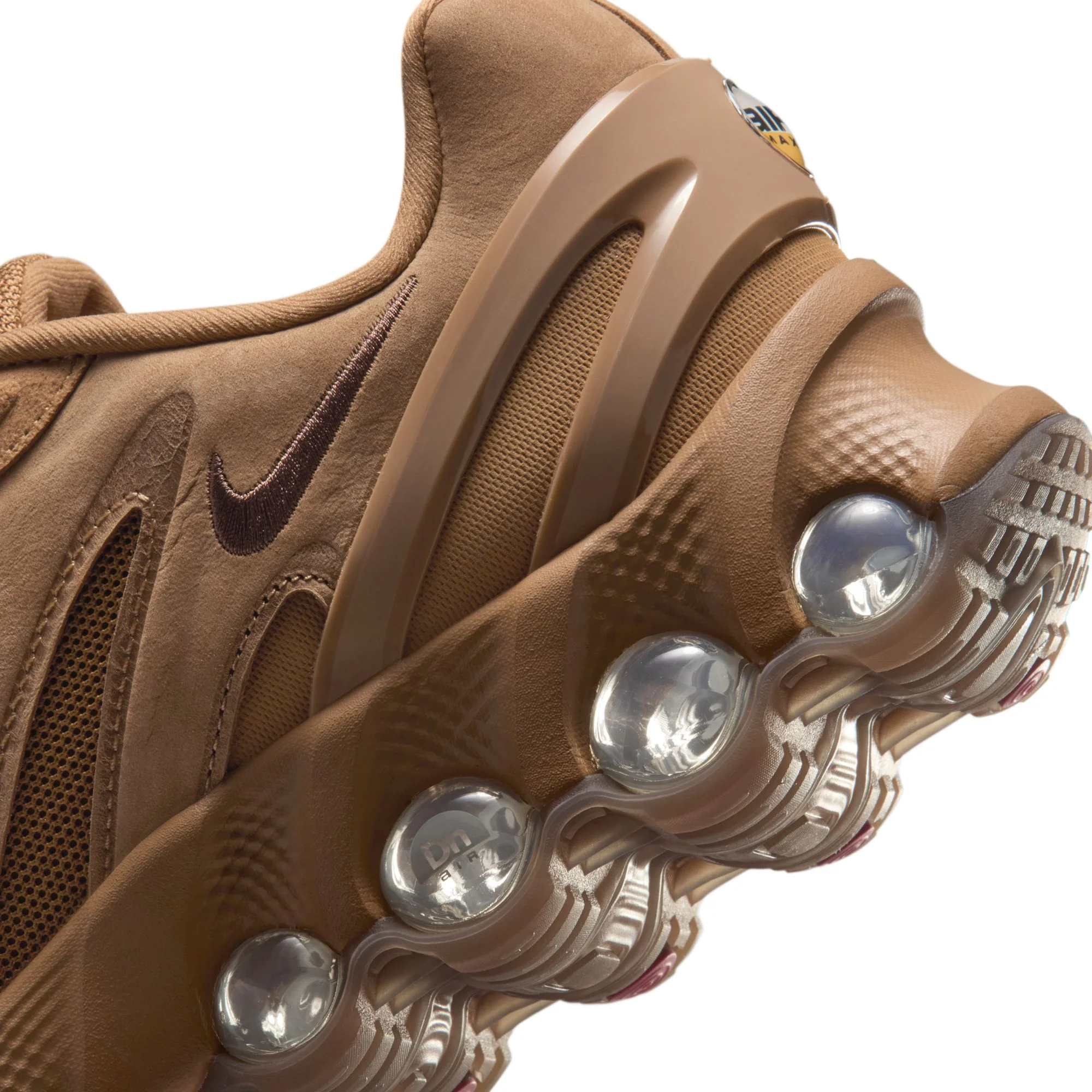 M Nike Air Max Dn8 Leather IB6381-200 - Image 10