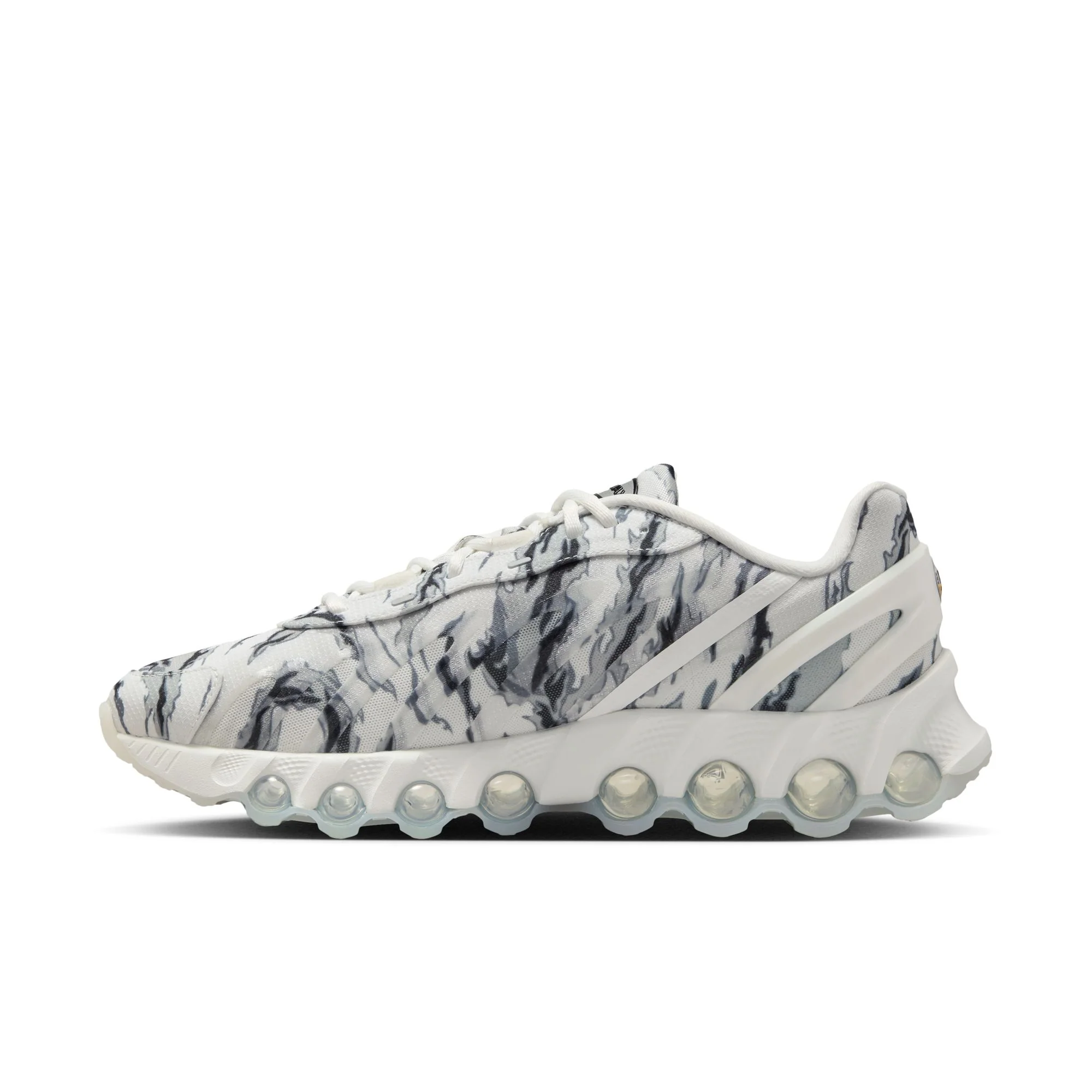 M Nike Air Max Dn8 Premium IH0377-100 - Image 5