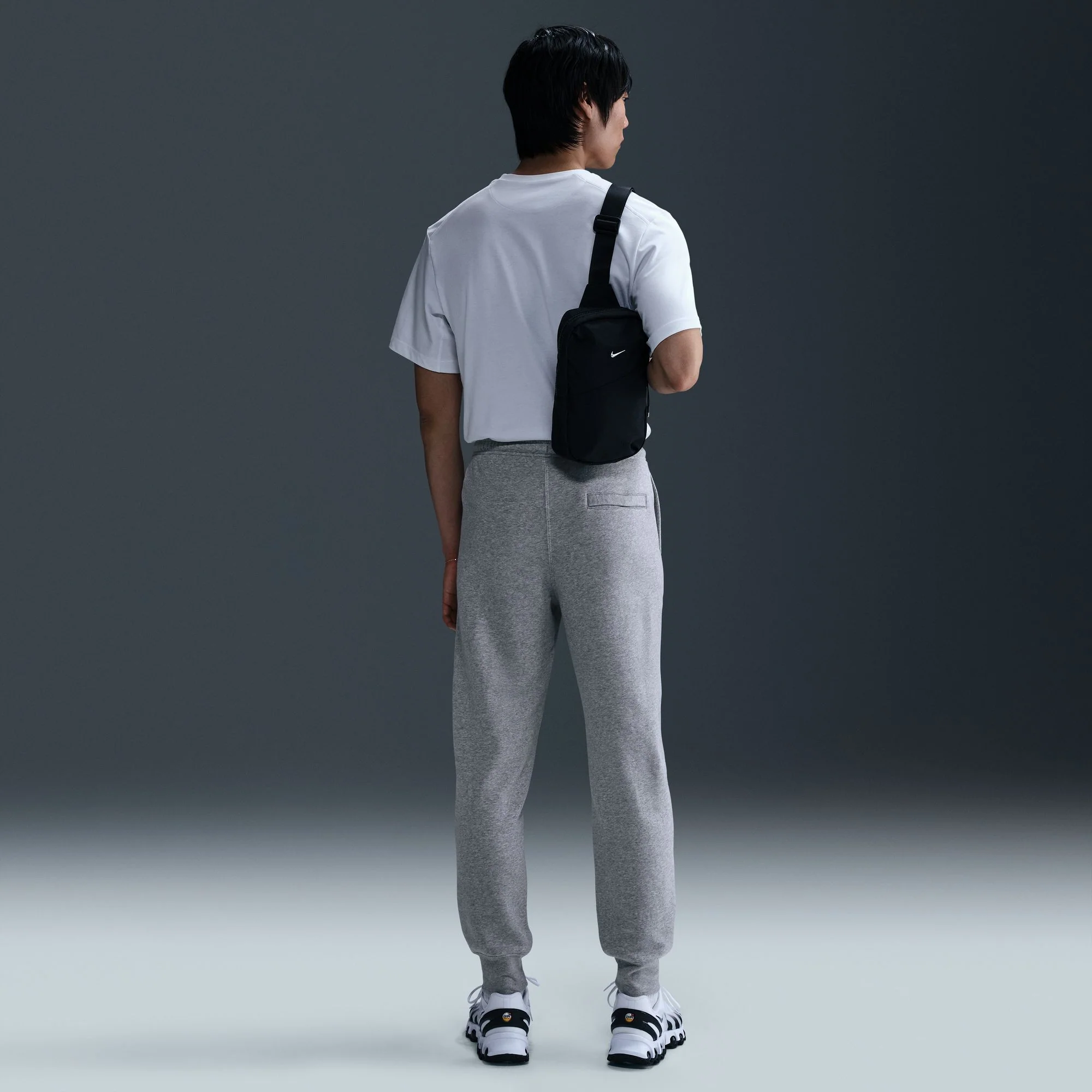 M Nike Club FN3787-063 - Image 4