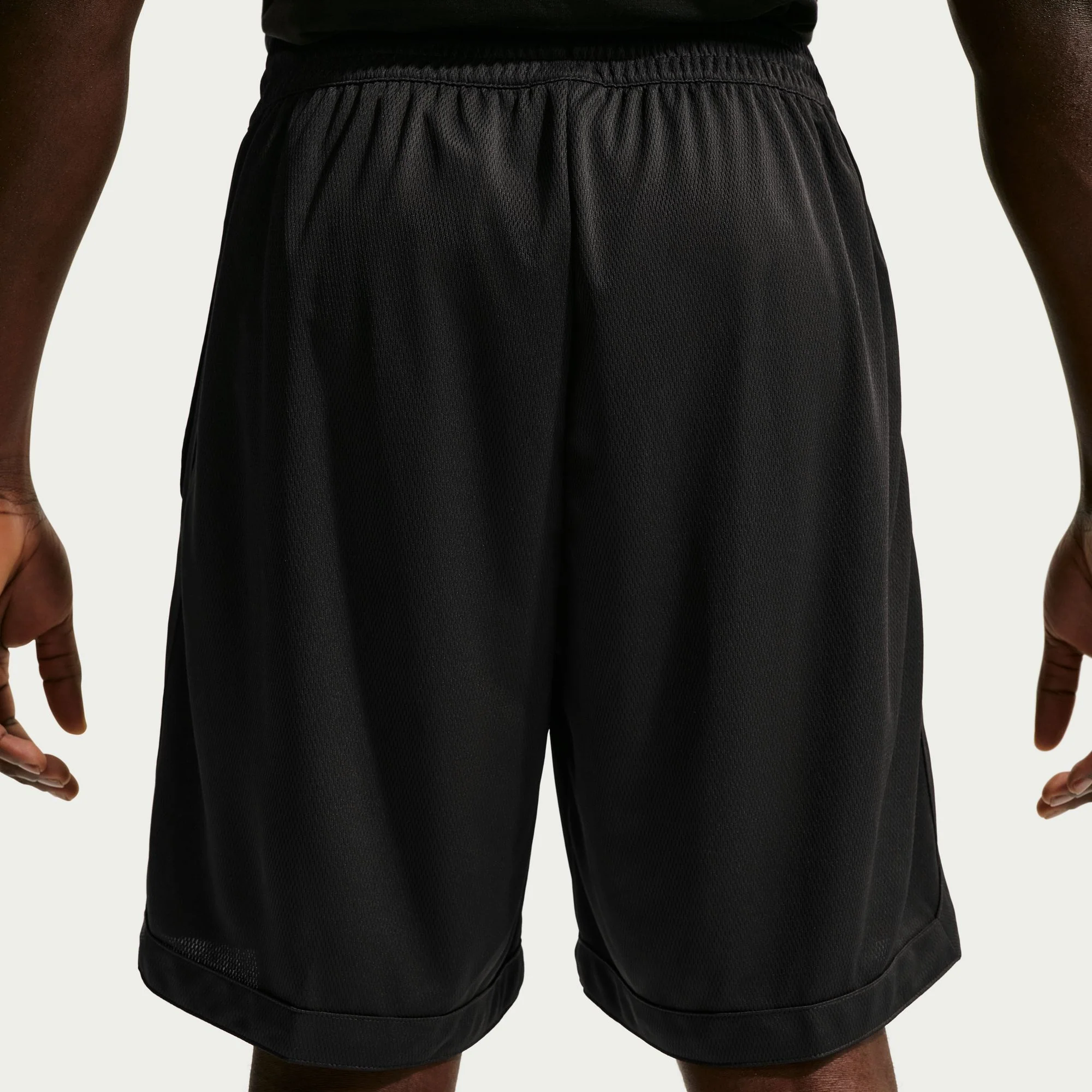 M Nike DNA Academy IQ8608-010 - Image 2