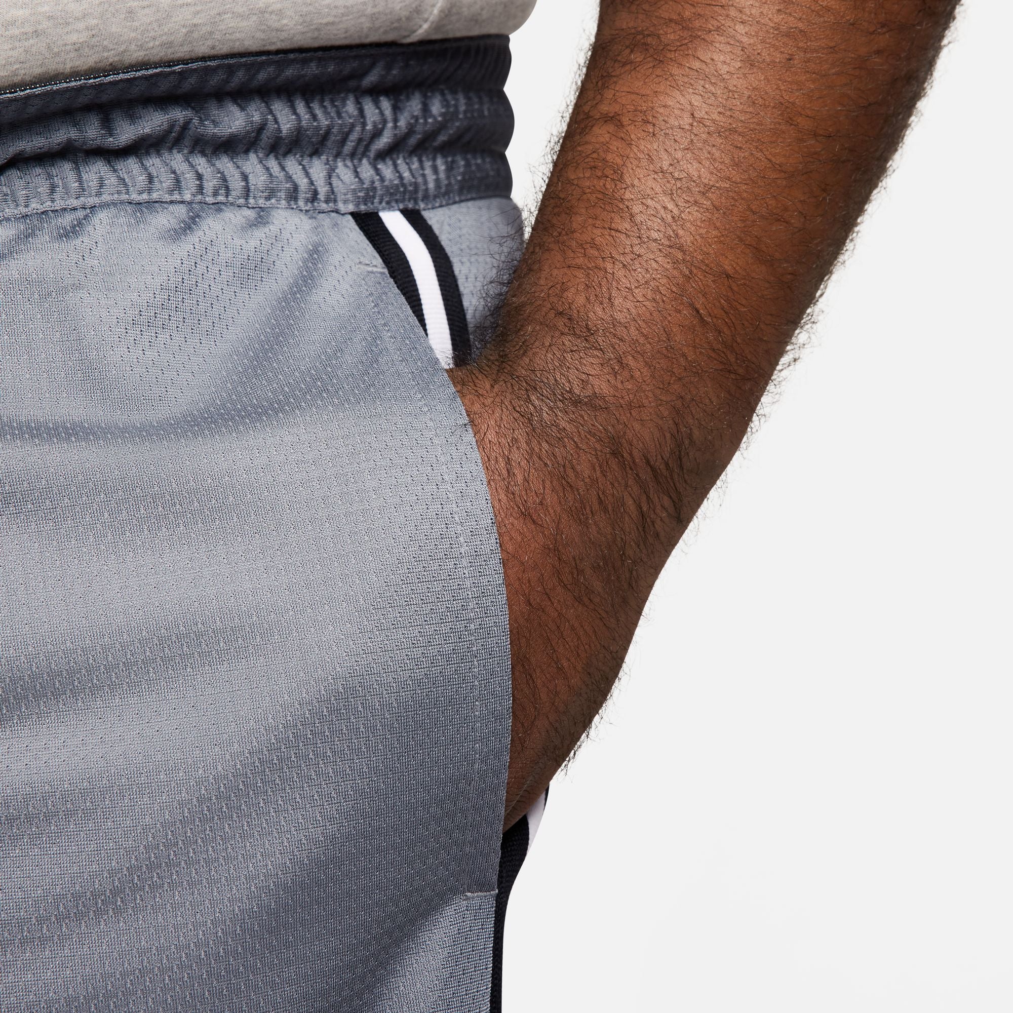 M Nike DNA FN2651-065 - Image 8