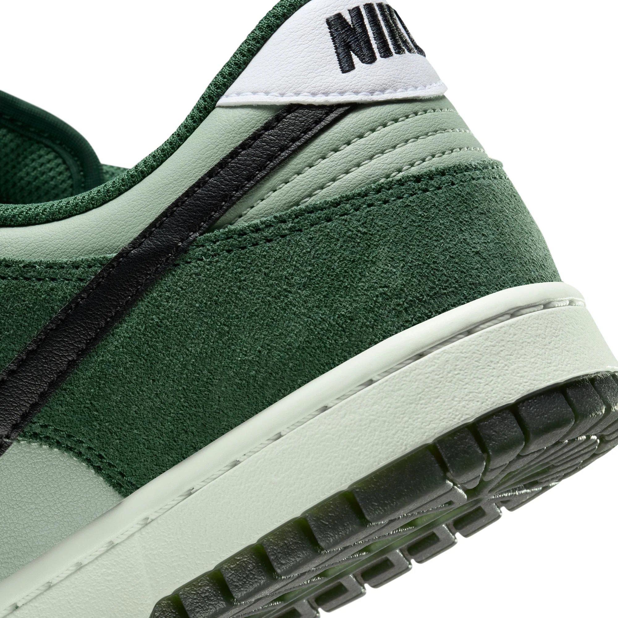 M Nike Dunk Low Retro SE IB6399-301 - Image 12