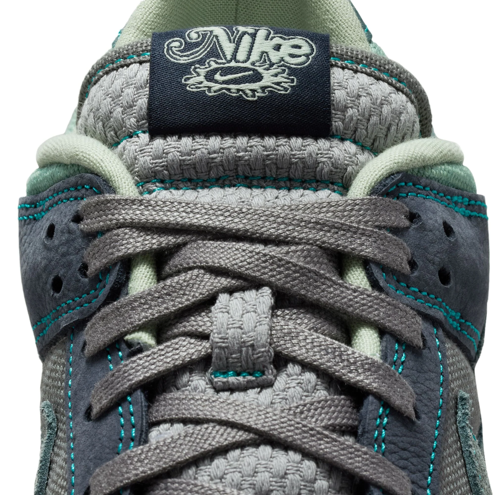 M Nike Dunk Low Retro SE IH1942-002 - Image 12
