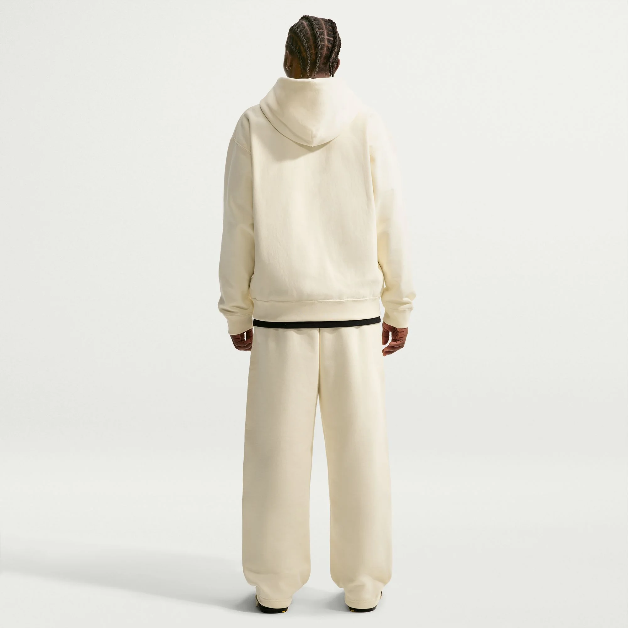 M Nike Solo Swoosh HV1084-113 - Image 2