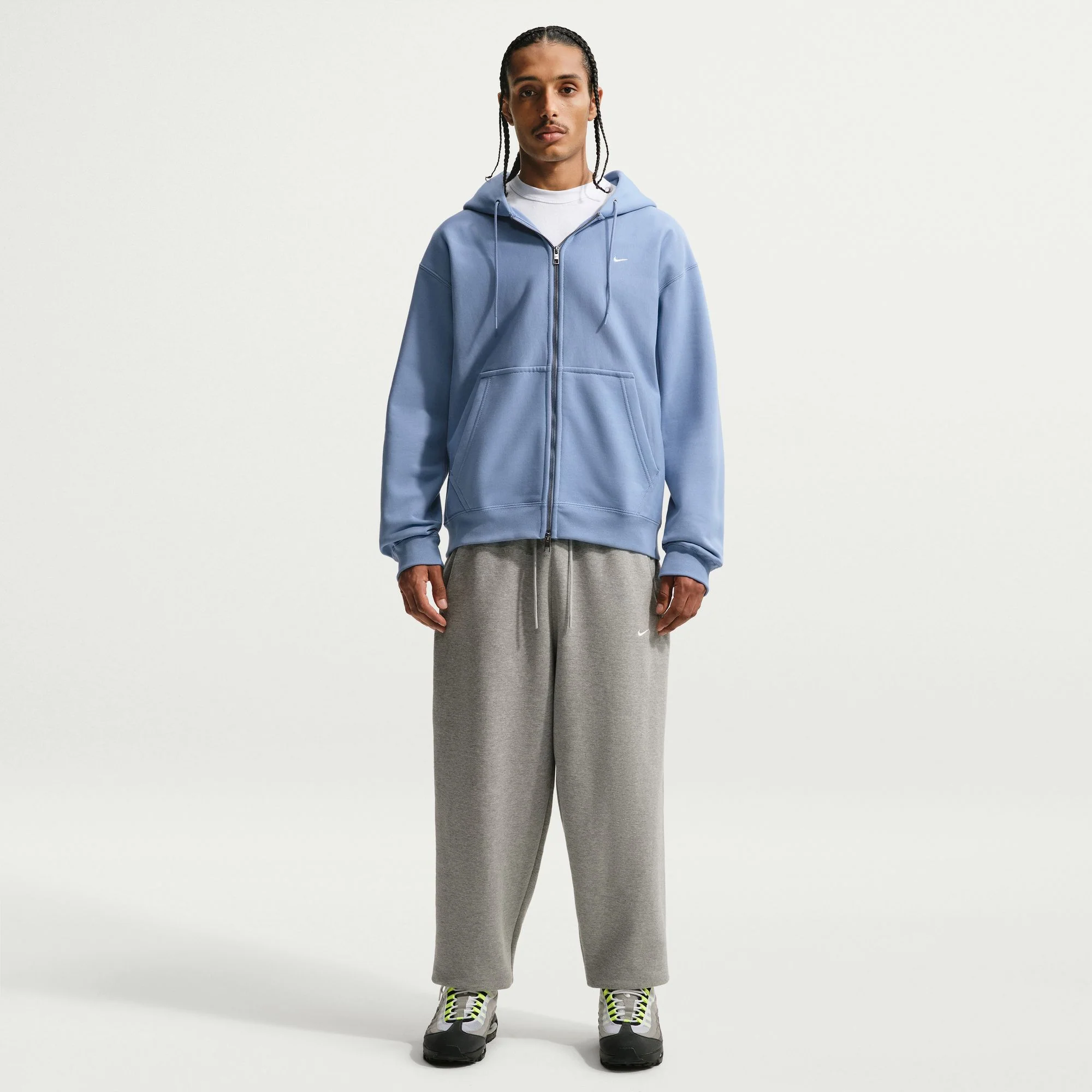 M Nike Solo Swoosh HV1084-486 - Image 3