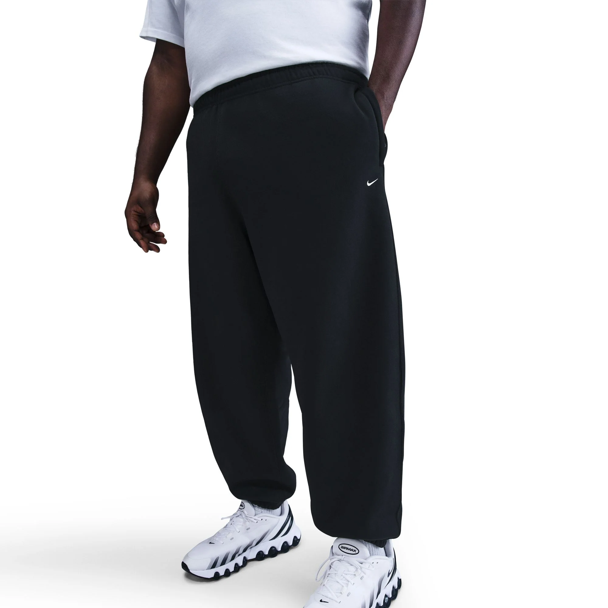M Nike Solo Swoosh HV1088-010