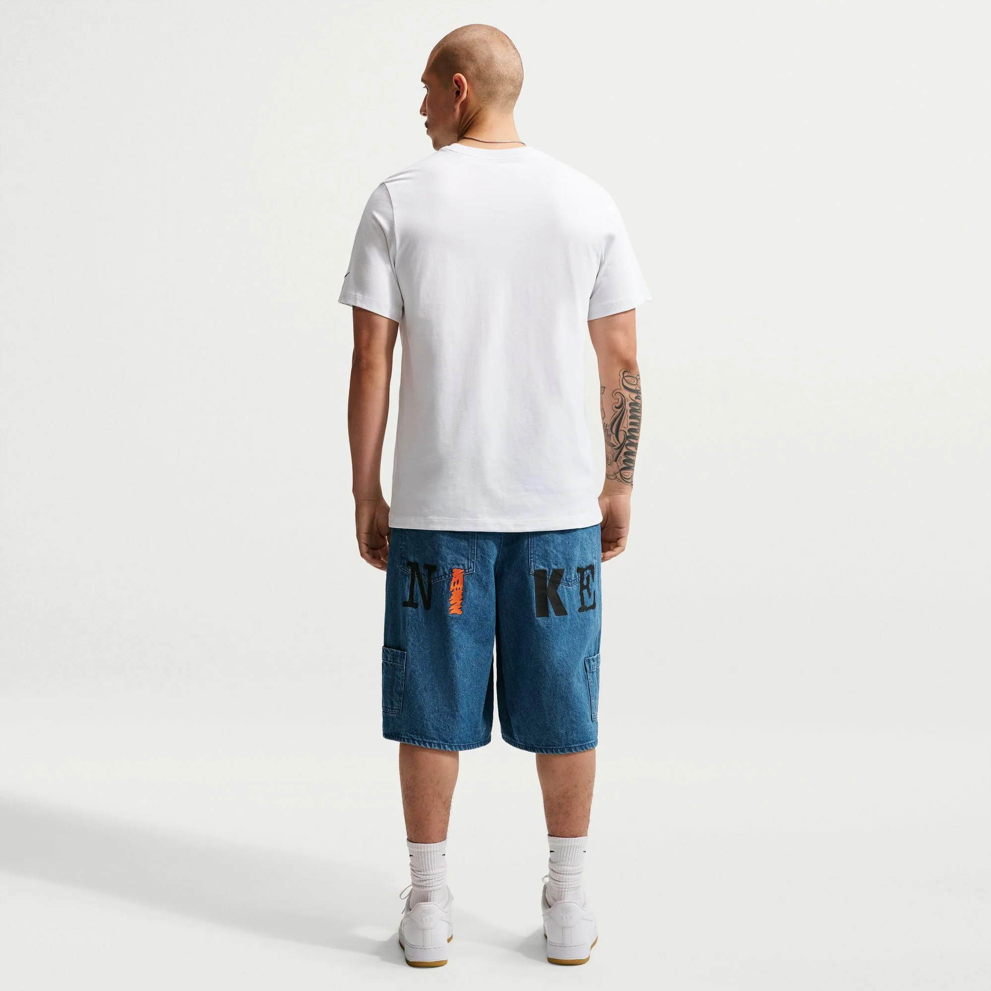 M Nike Sportswear IR6913-101 - Image 2