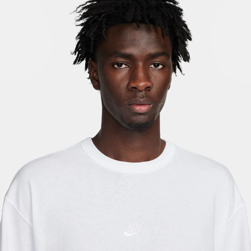 M Nike Sportswear Premium Essentials DO7392-101 - Image 3