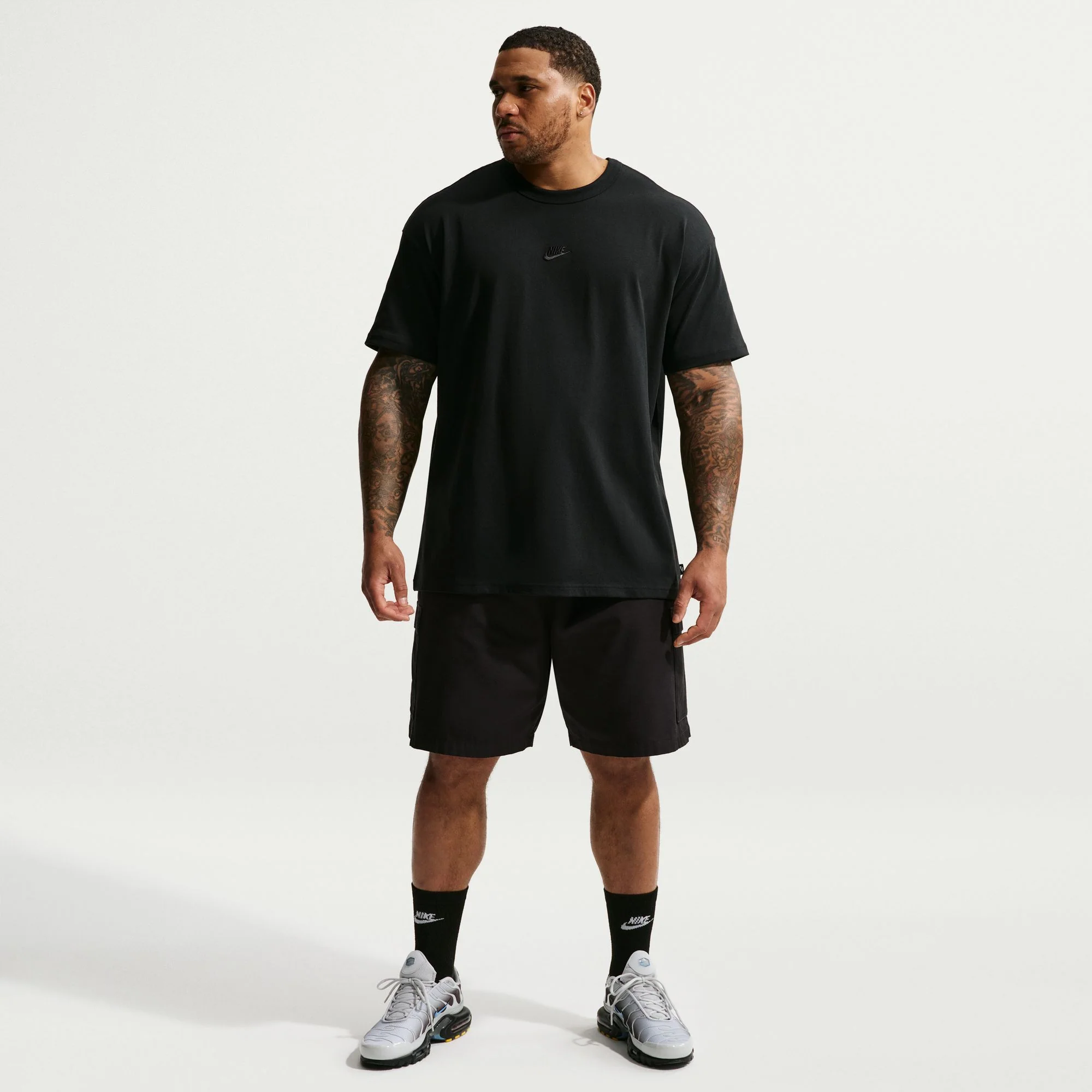 M Nike Sportswear Premium Essentials IH1121-010 - Image 9