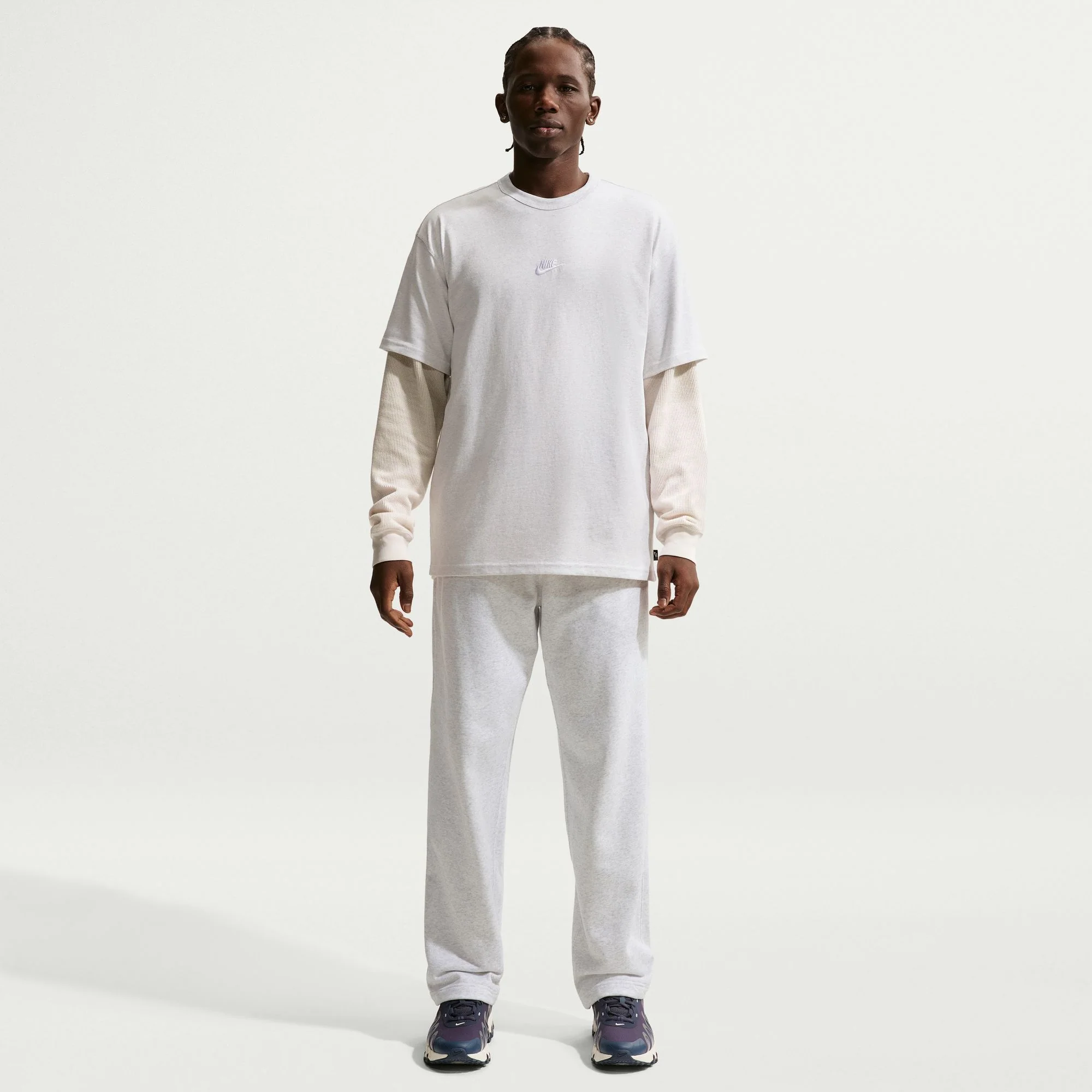 M Nike Sportswear Premium Essentials IH1121-051 - Image 3