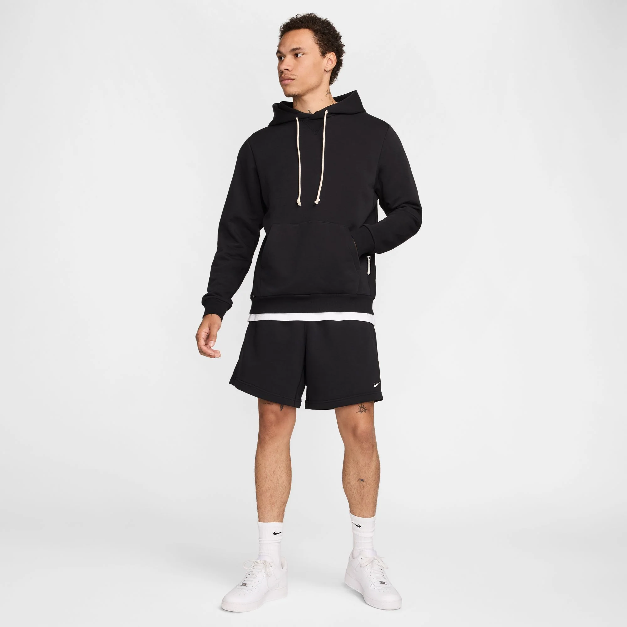 M Nike Standard Issue FZ0218-010 - Image 8