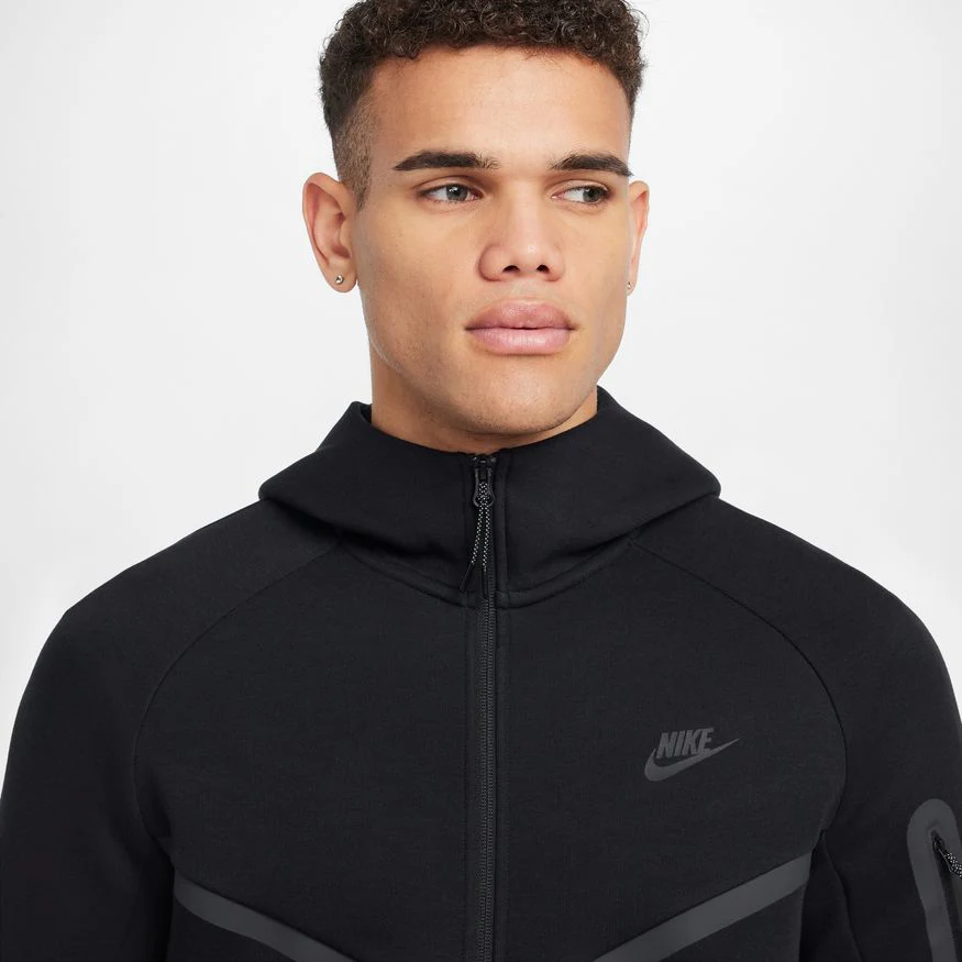 M Nike Tech HV0949-010 - Image 3