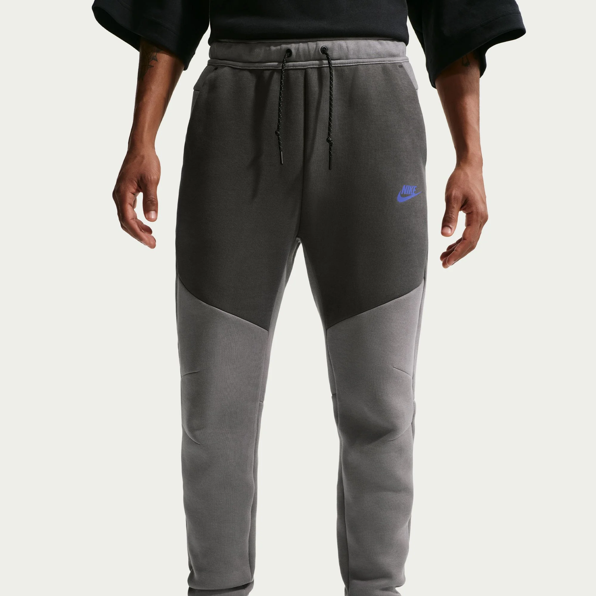 M Nike Tech HV0959-018