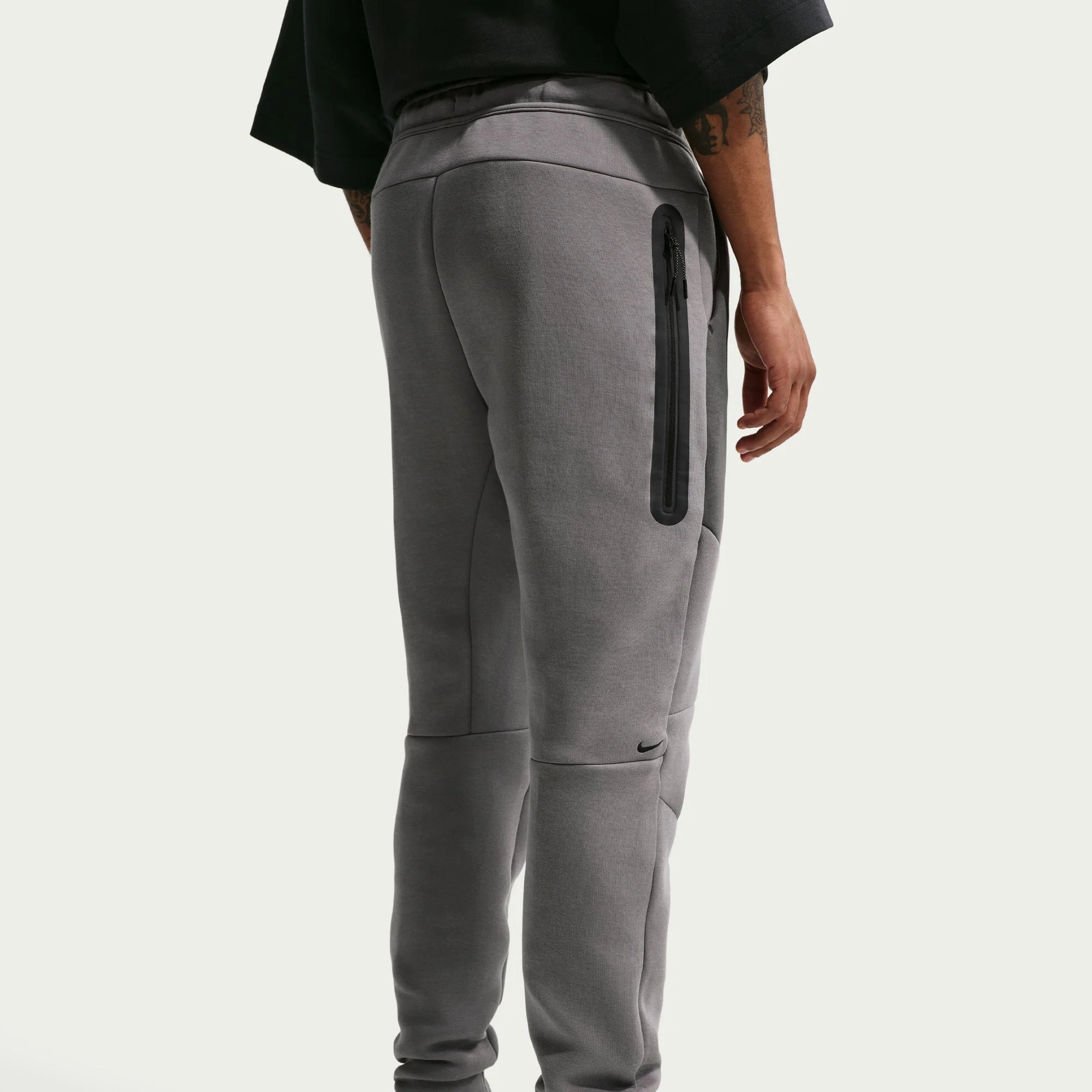 M Nike Tech HV0959-018 - Image 5