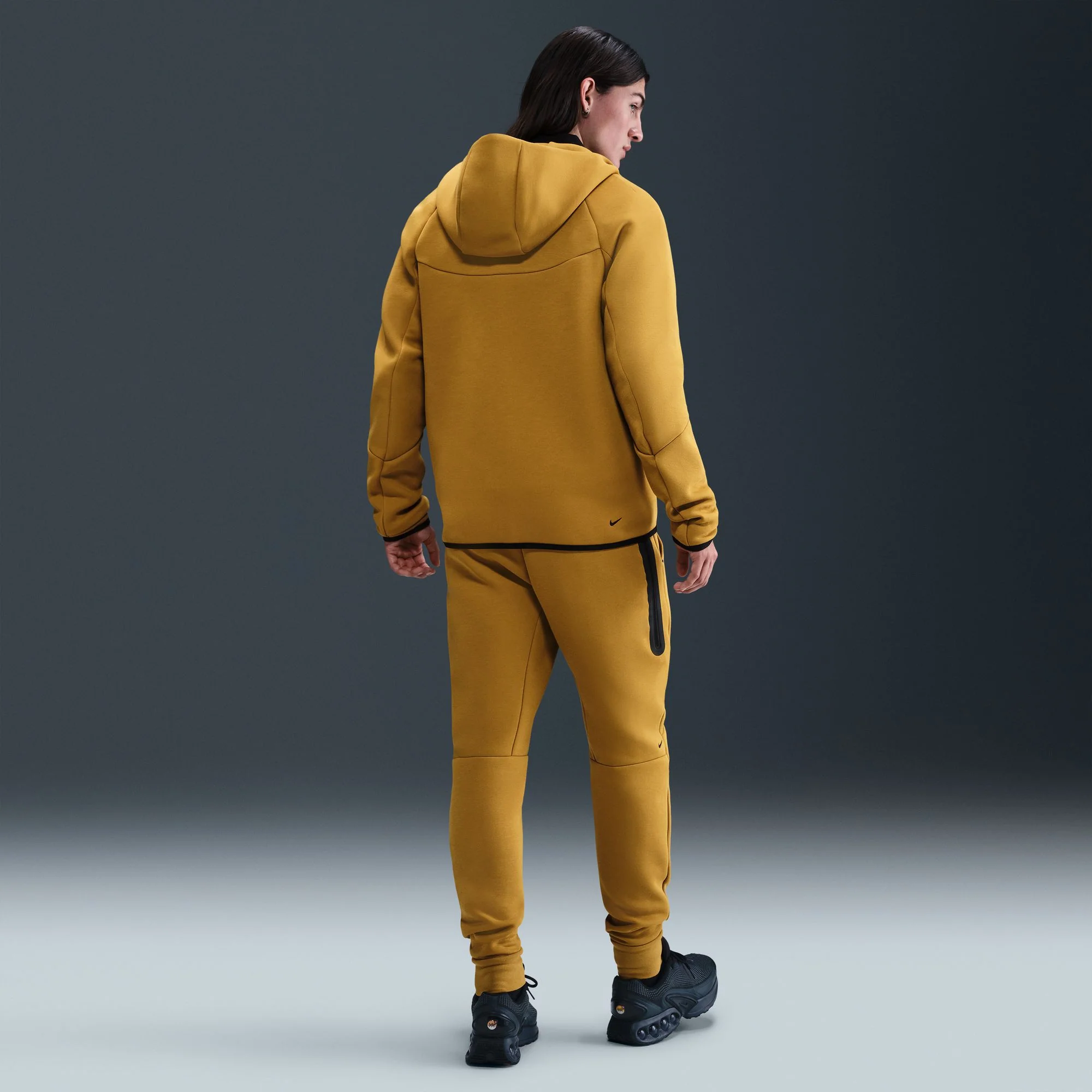 M Nike Tech HV0959-352 - Image 3