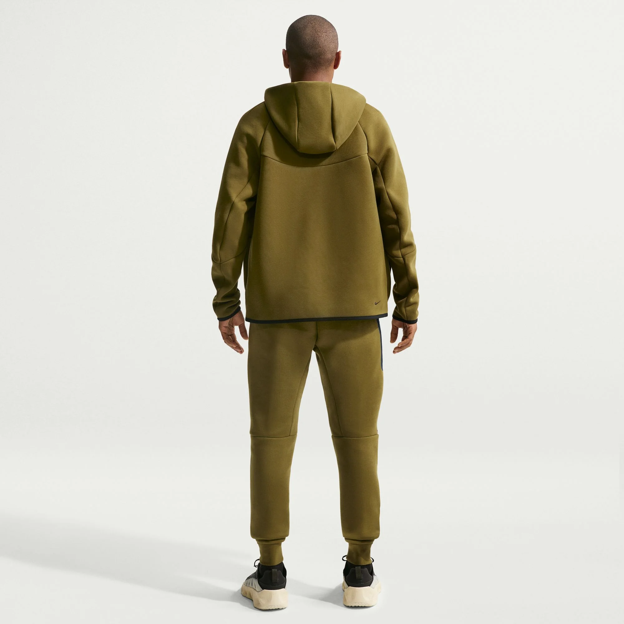 M Nike Tech HV0959-368 - Image 2