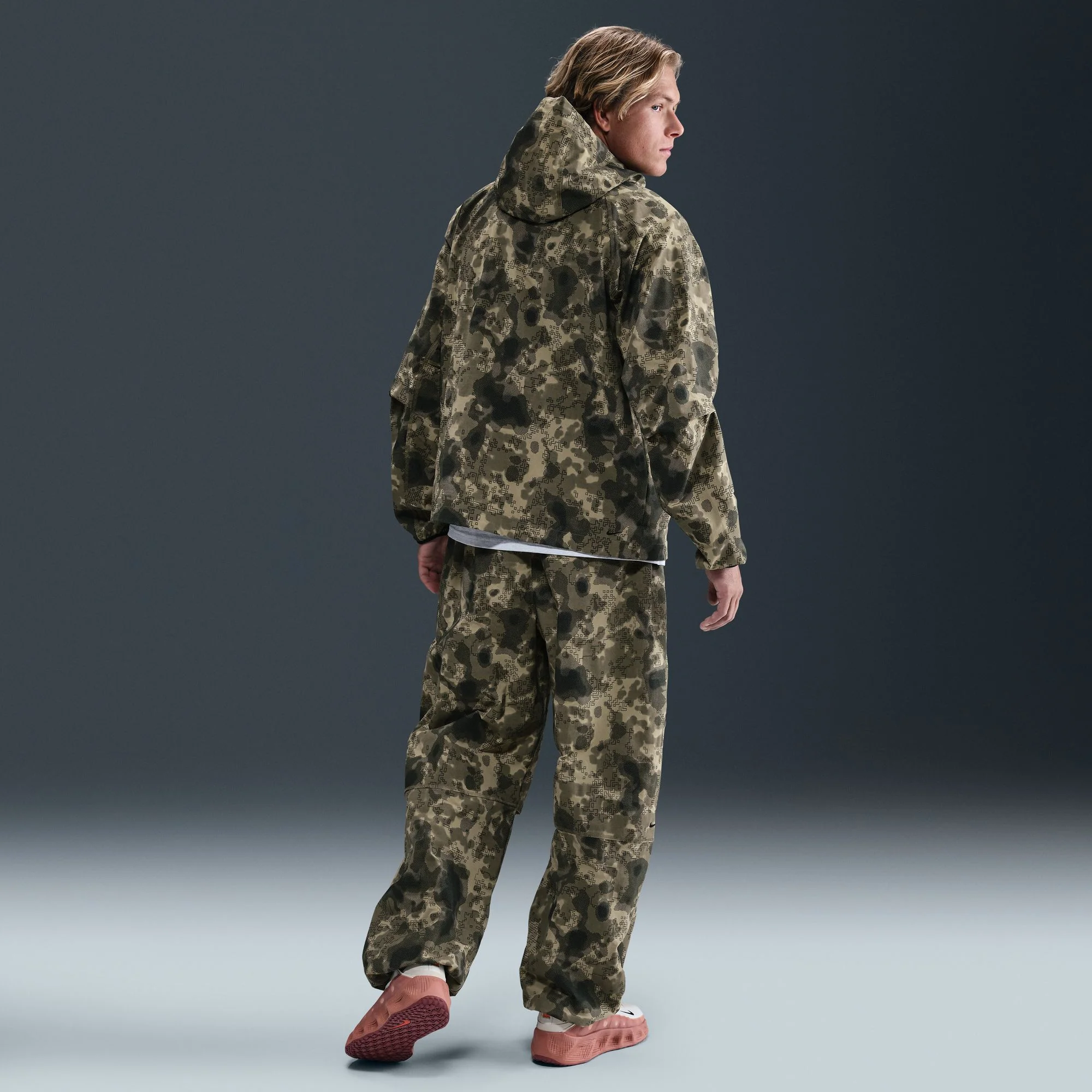 M Nike Tech HV0979-210 - Image 3
