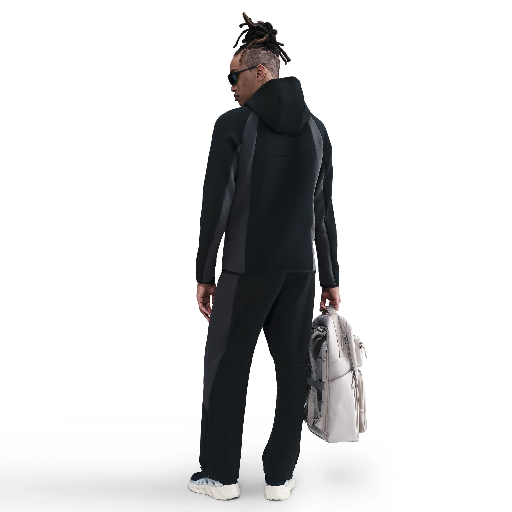 M Nike Tech IF1323-010 - Image 2
