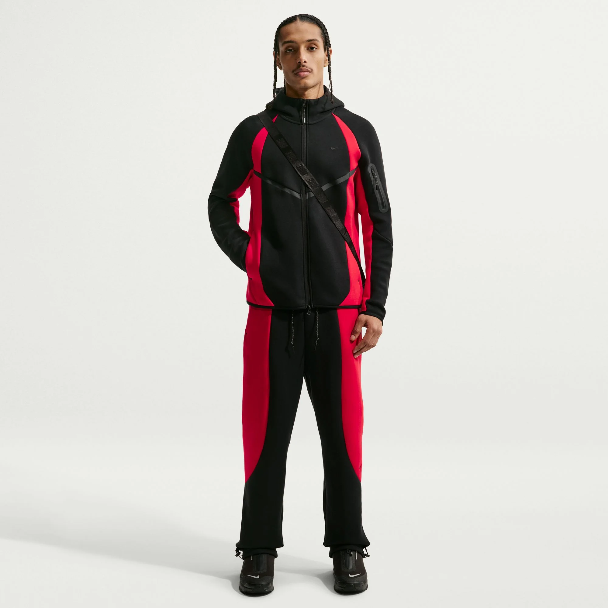 M Nike Tech IF1325-011 - Image 3