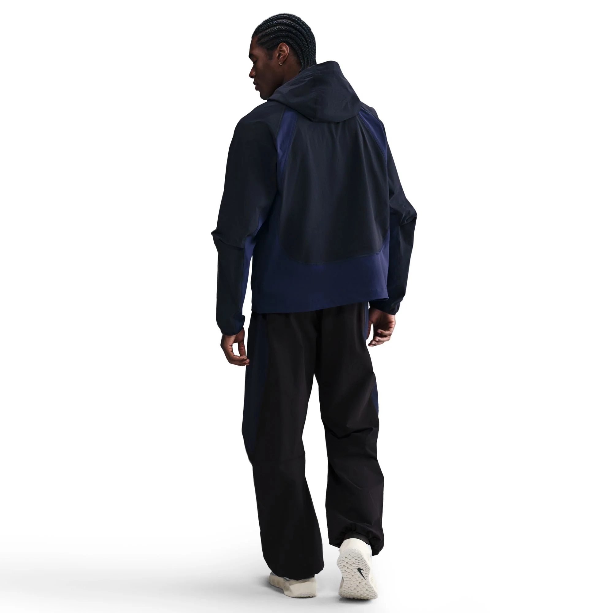 M Nike Tech IH8466-010 - Image 2