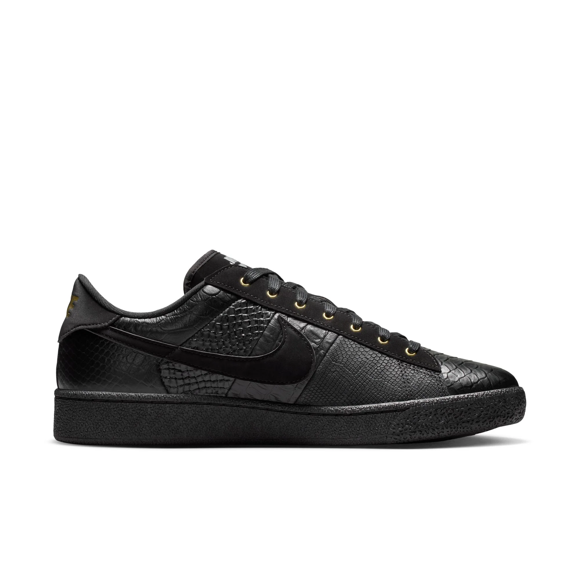 M Nike Tennis Classic IQ5786-001 - Image 14