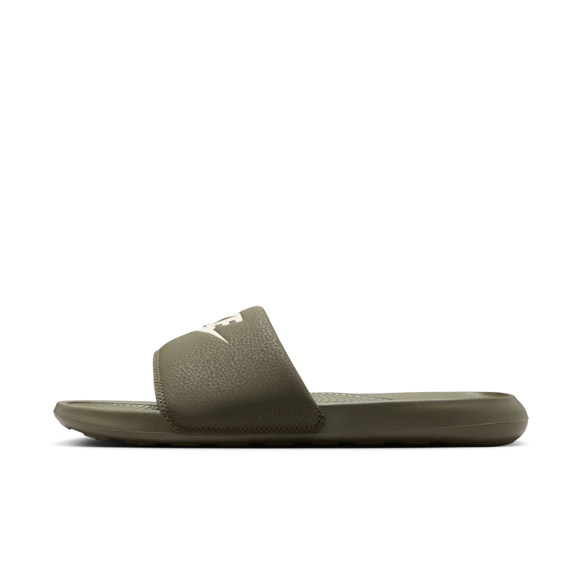 M Nike Victori One CN9675-303 - Image 3