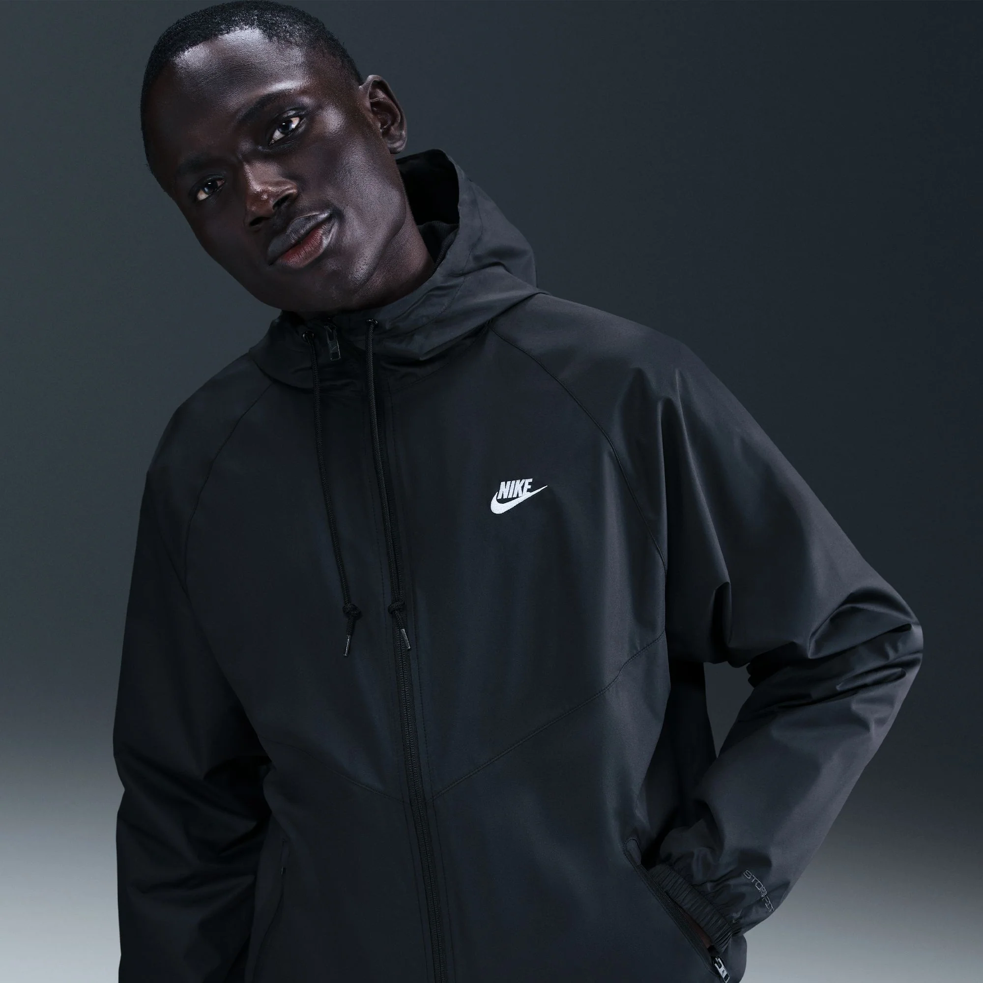 M Nike Windrunner HV8369-010 - Image 14