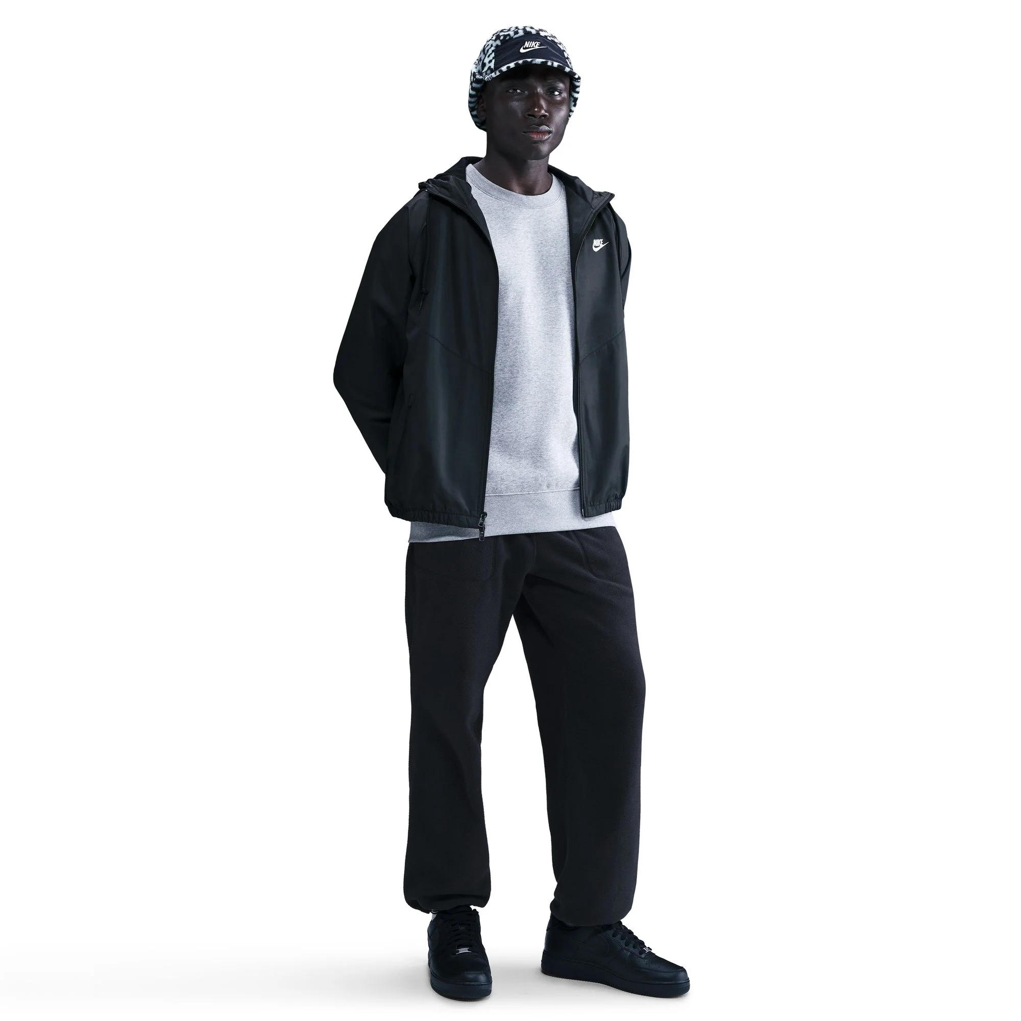 M Nike Windrunner HV8369-010 - Image 4