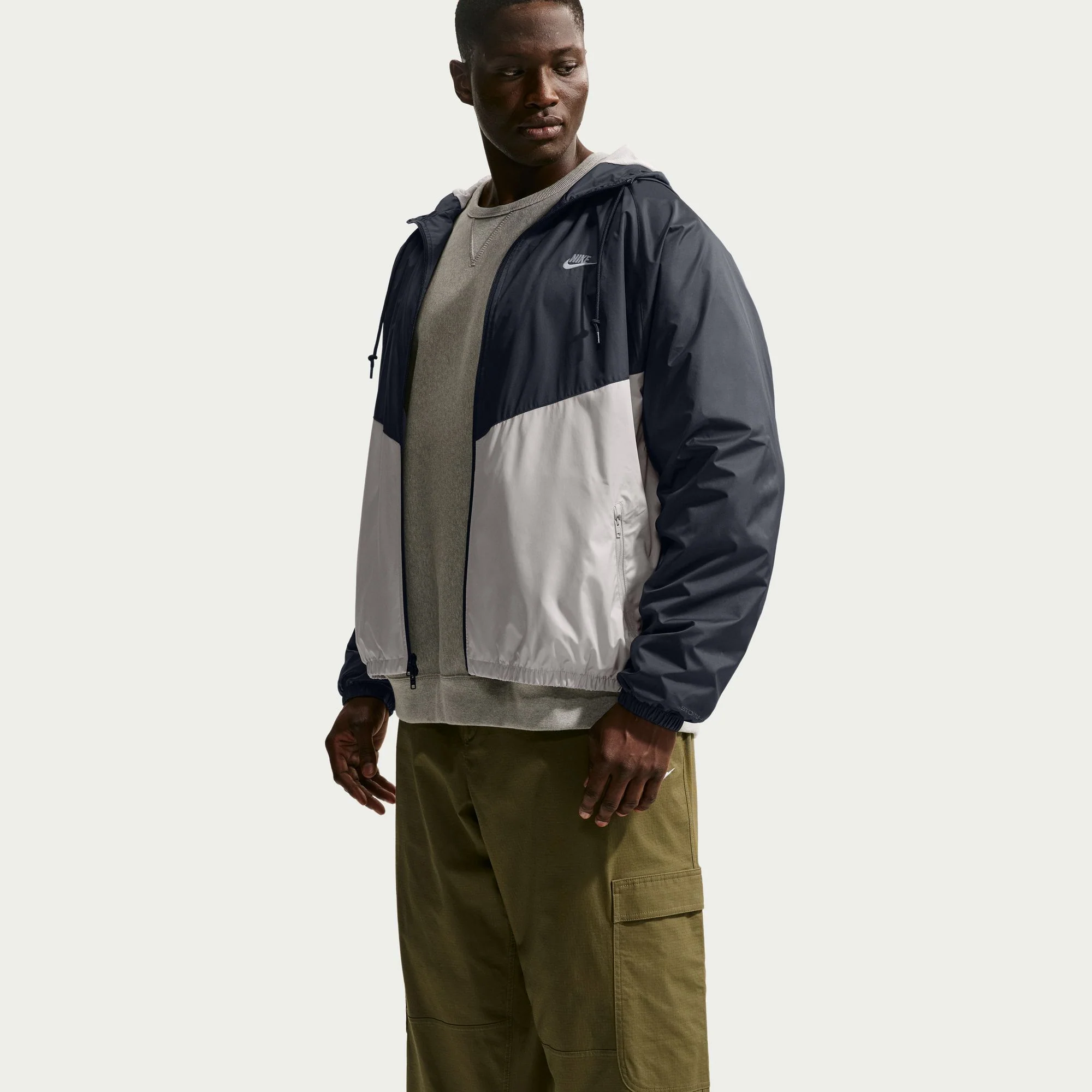 M Nike Windrunner HV8369-011 - Image 11